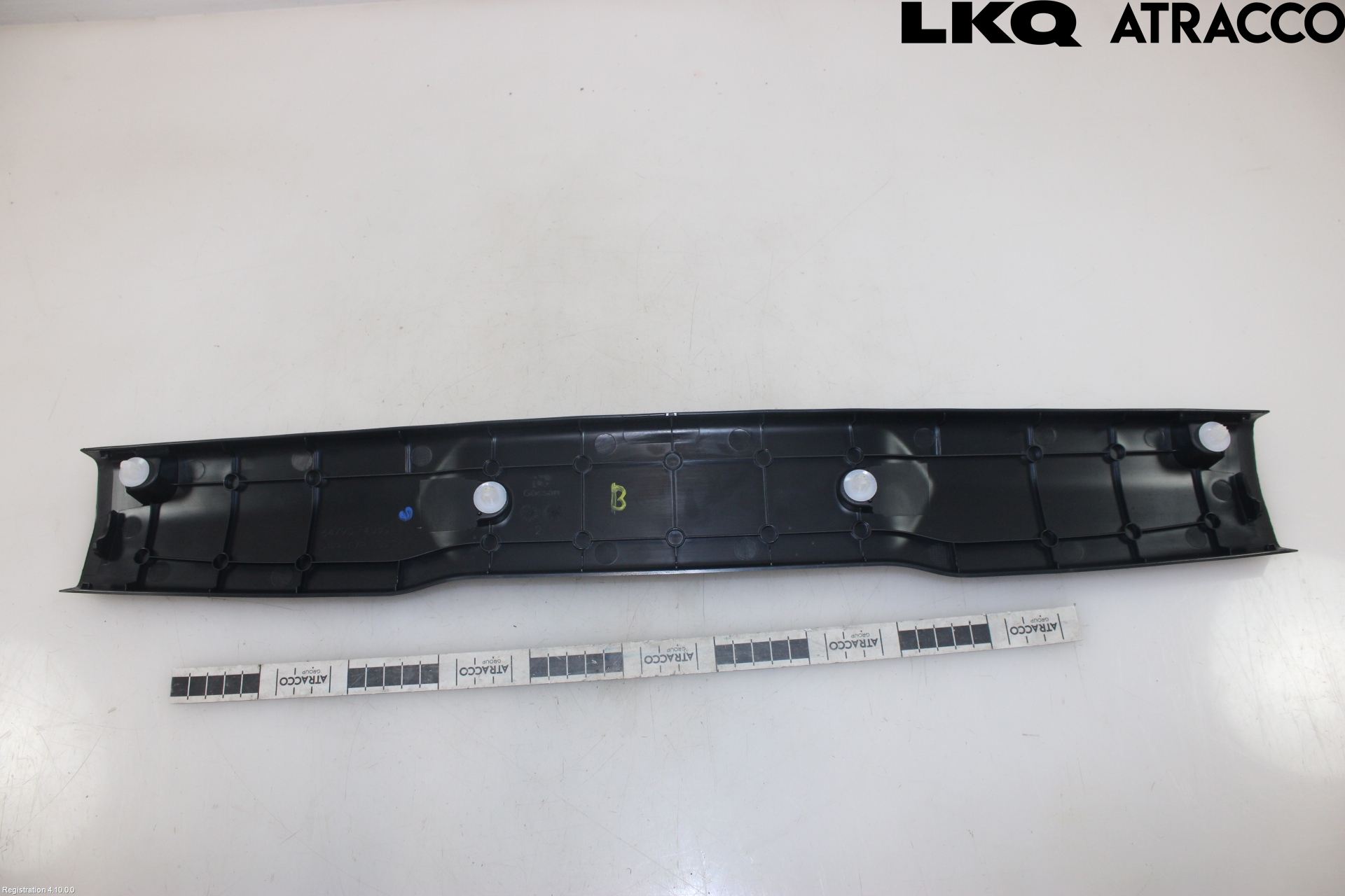 Toyota C-HR 24- Innr Bakluketrekk