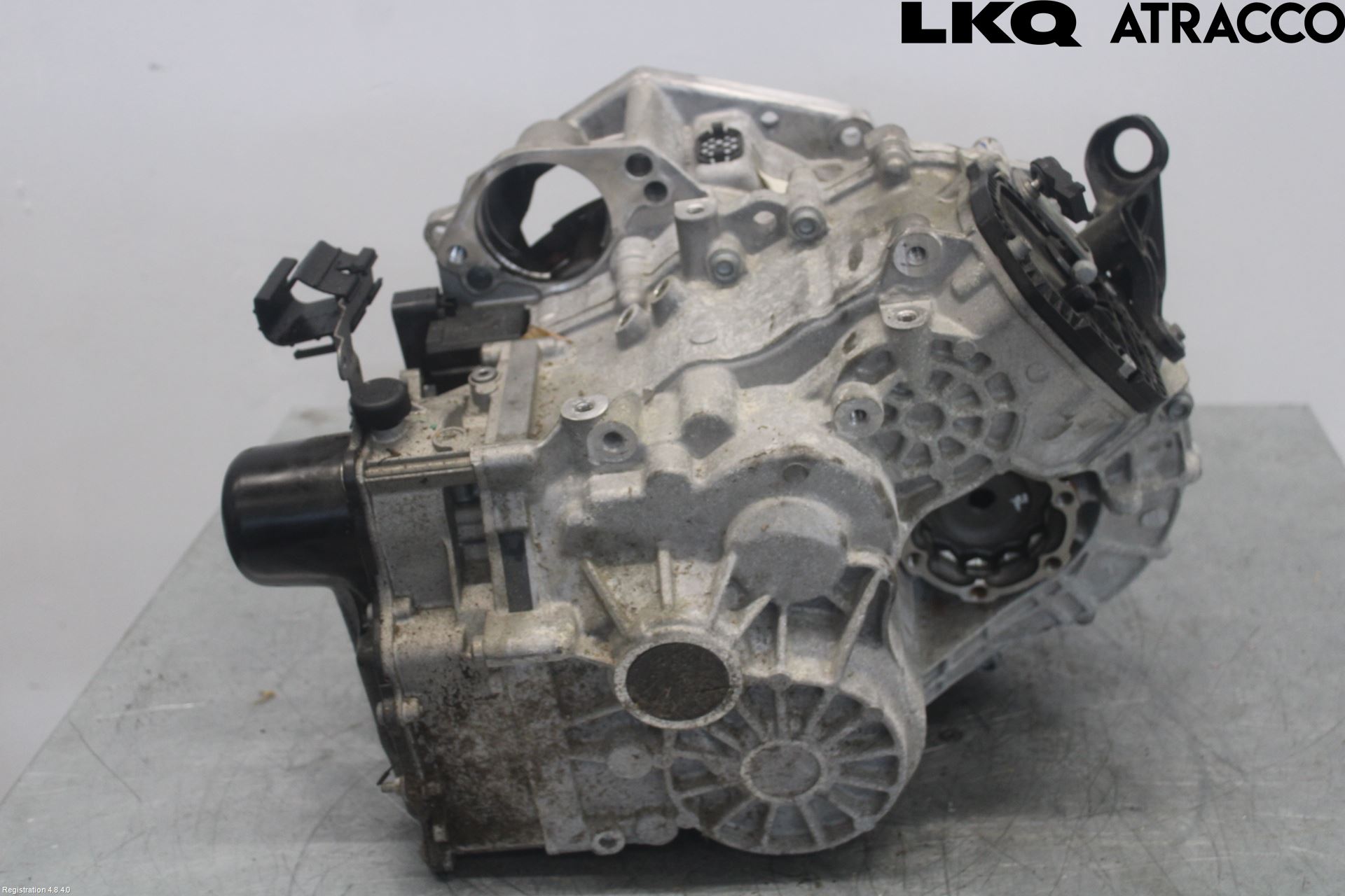 Volkswagen VW PASSAT 20-24 Gearkasse  Tronic (Tip)