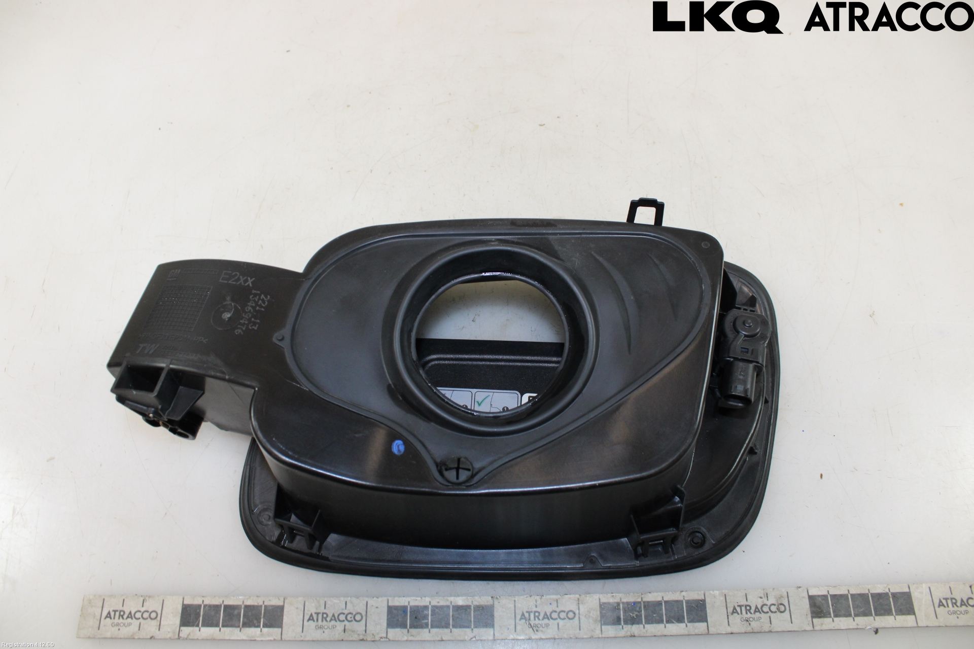 Opel INSIGNIA 17- Drivstoff Tankluke