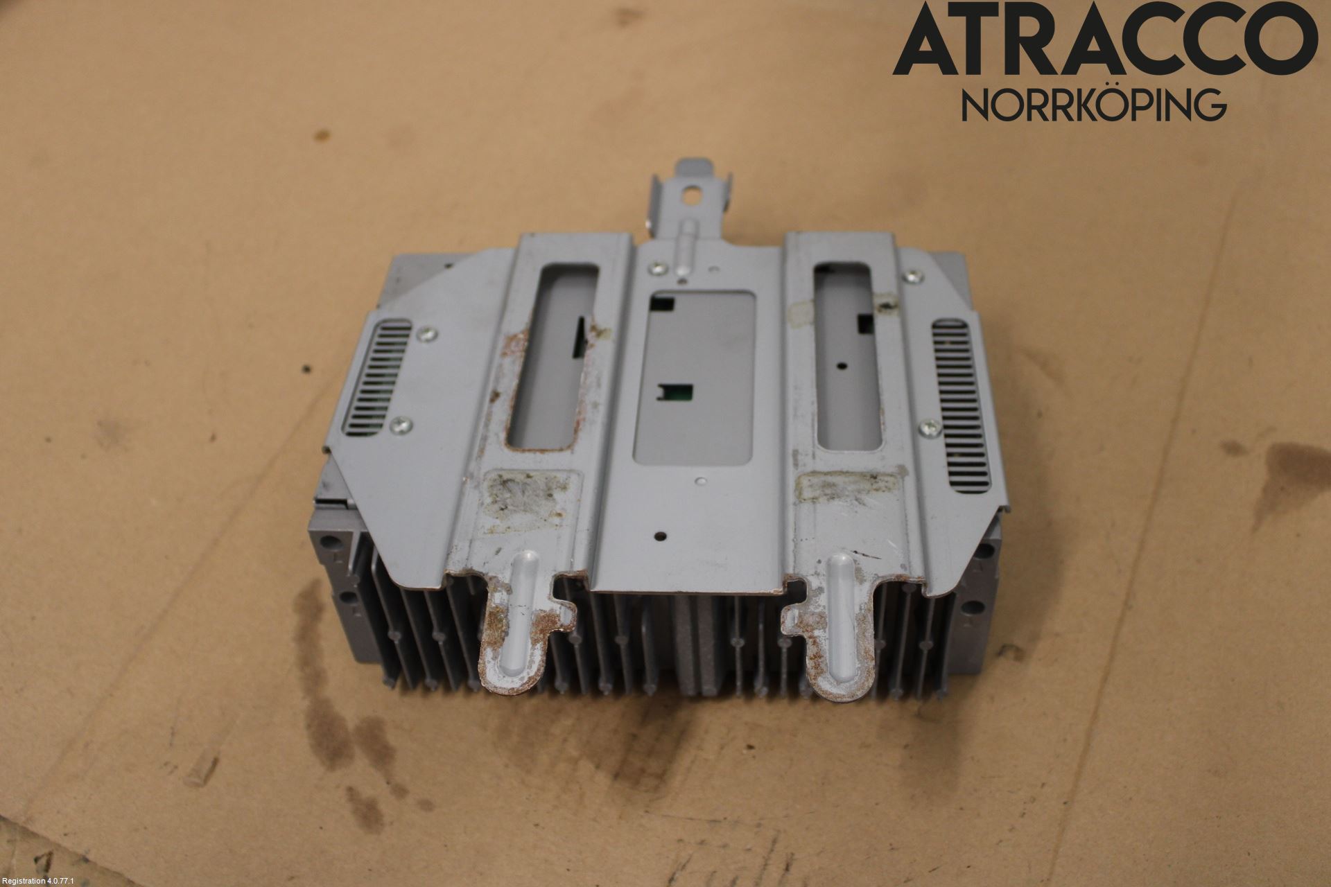 Saab 9-3 VER 2 Stereo Forsterker