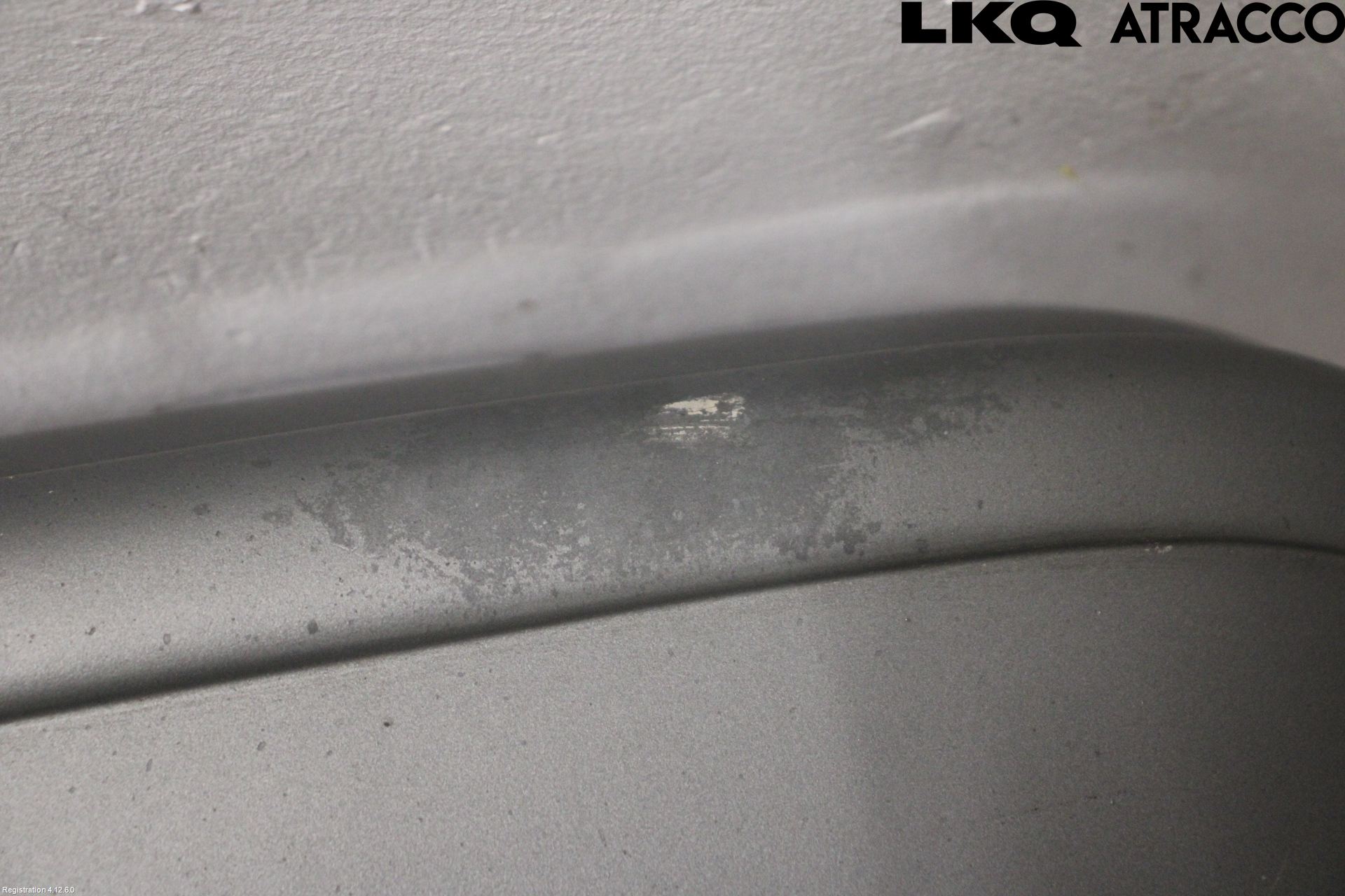 Mercedes-Benz MB 280-560  (W126) 81-91 Støtfanger Foran Plastdeksel