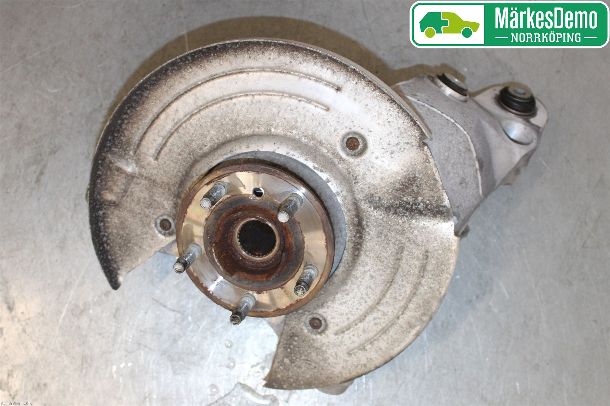 Jaguar XE (X760) 15-24 Spindel Hb