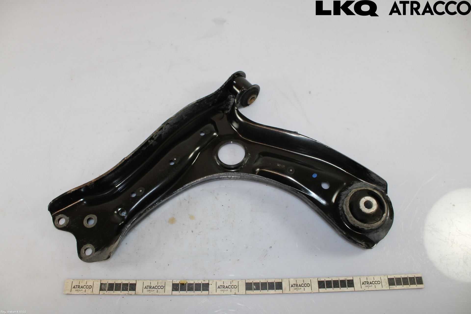 Volkswagen VW POLO 10-17 Bærearm Foran Høyre Nedre