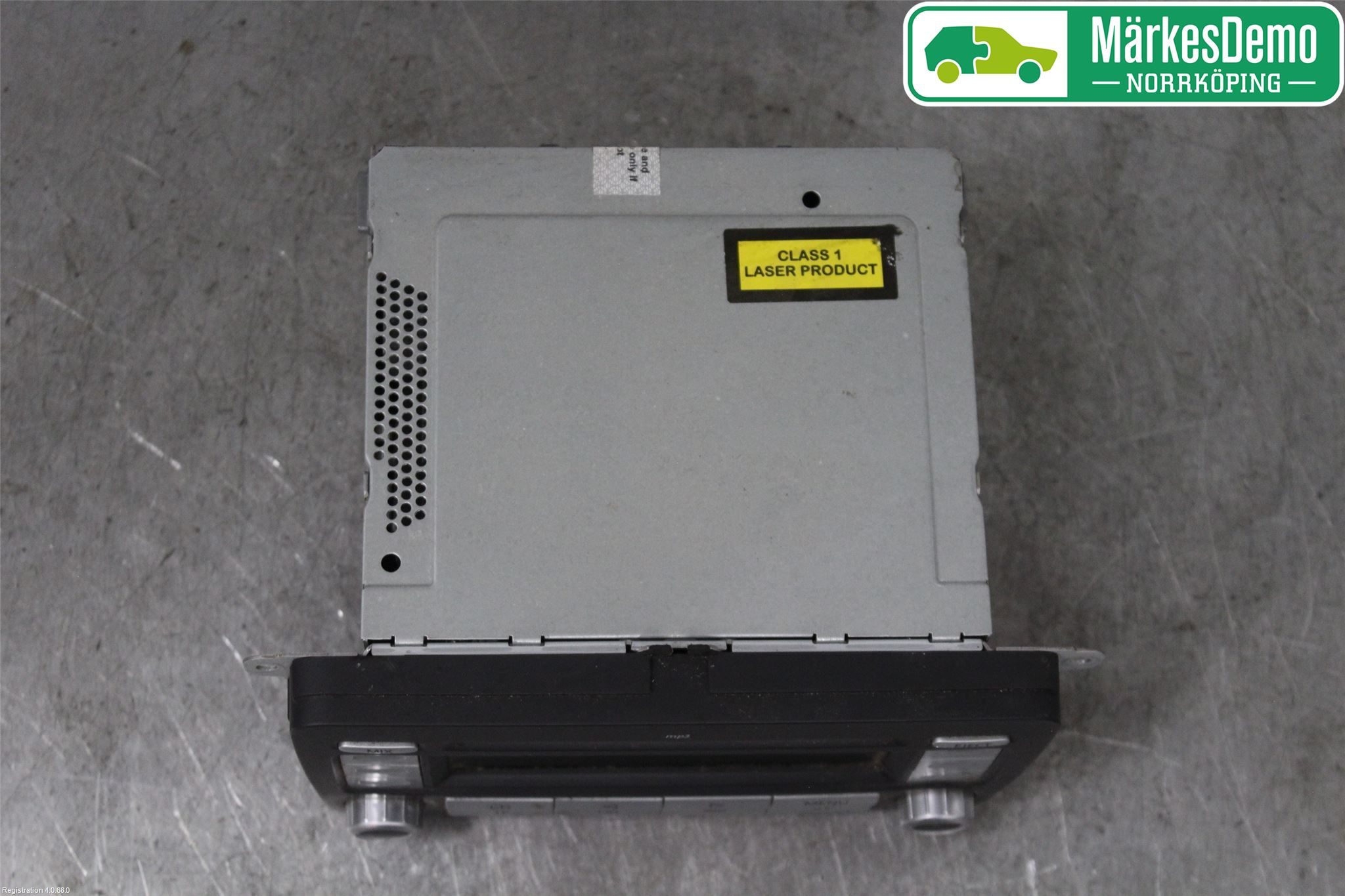 Volkswagen VW CADDY      04-10 Stereo Radio Med Cd