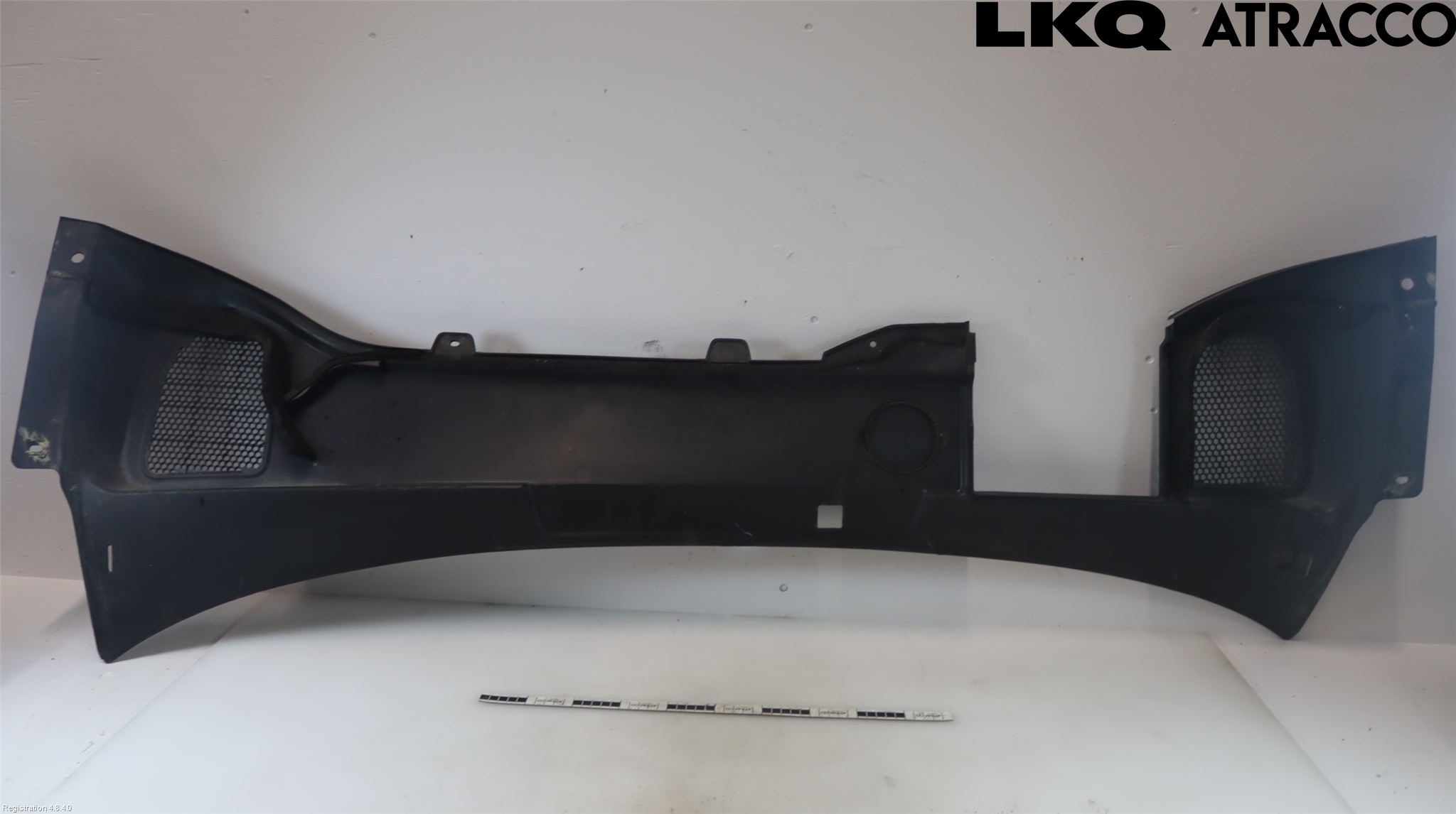 Volvo XC60 14-17 Visker Deksel-Grill-Under Frr