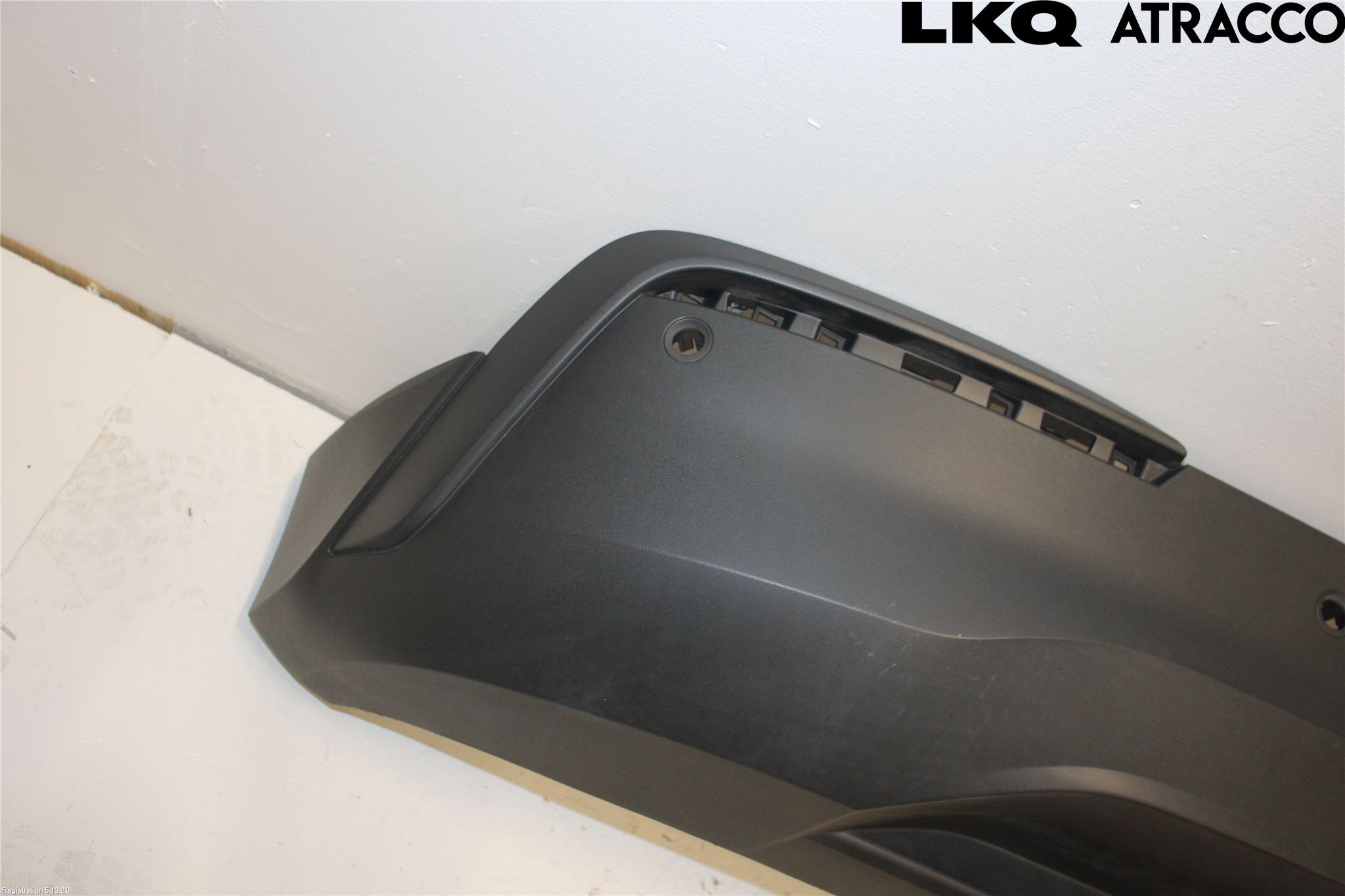 Volkswagen VW TIGUAN 24- Spoiler Bak