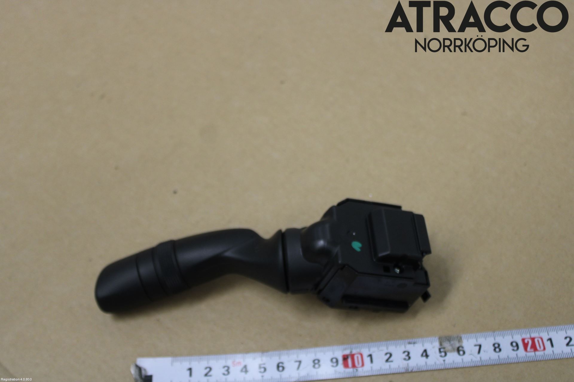 Toyota RAV4 19- Bryter Ratt Visker - Spyler
