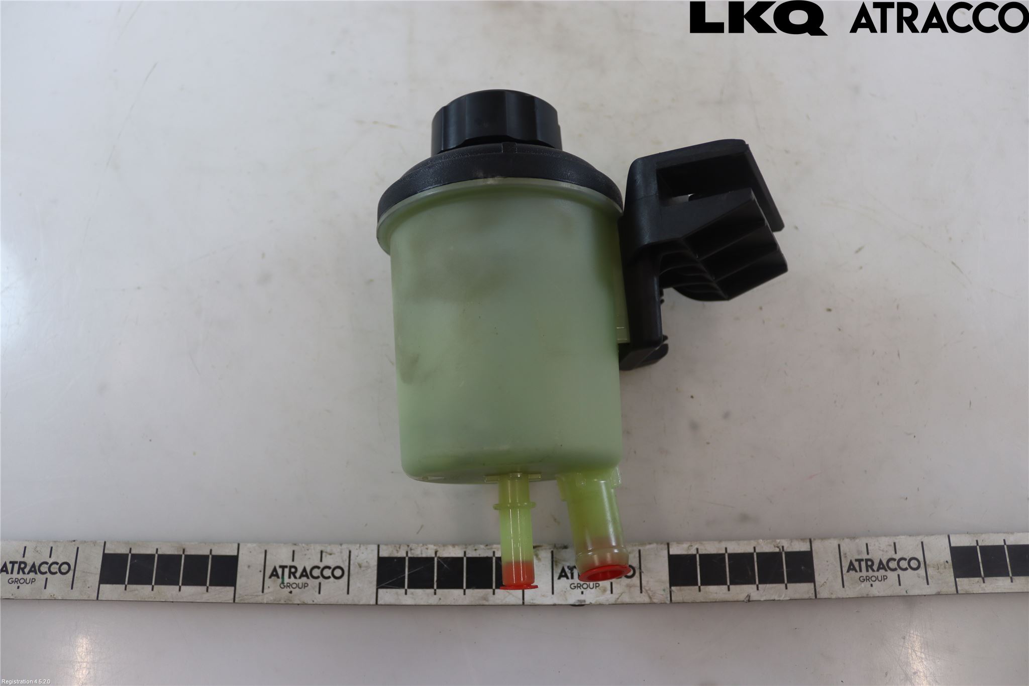 Volvo S60 11-13 Servo Oljebeholder