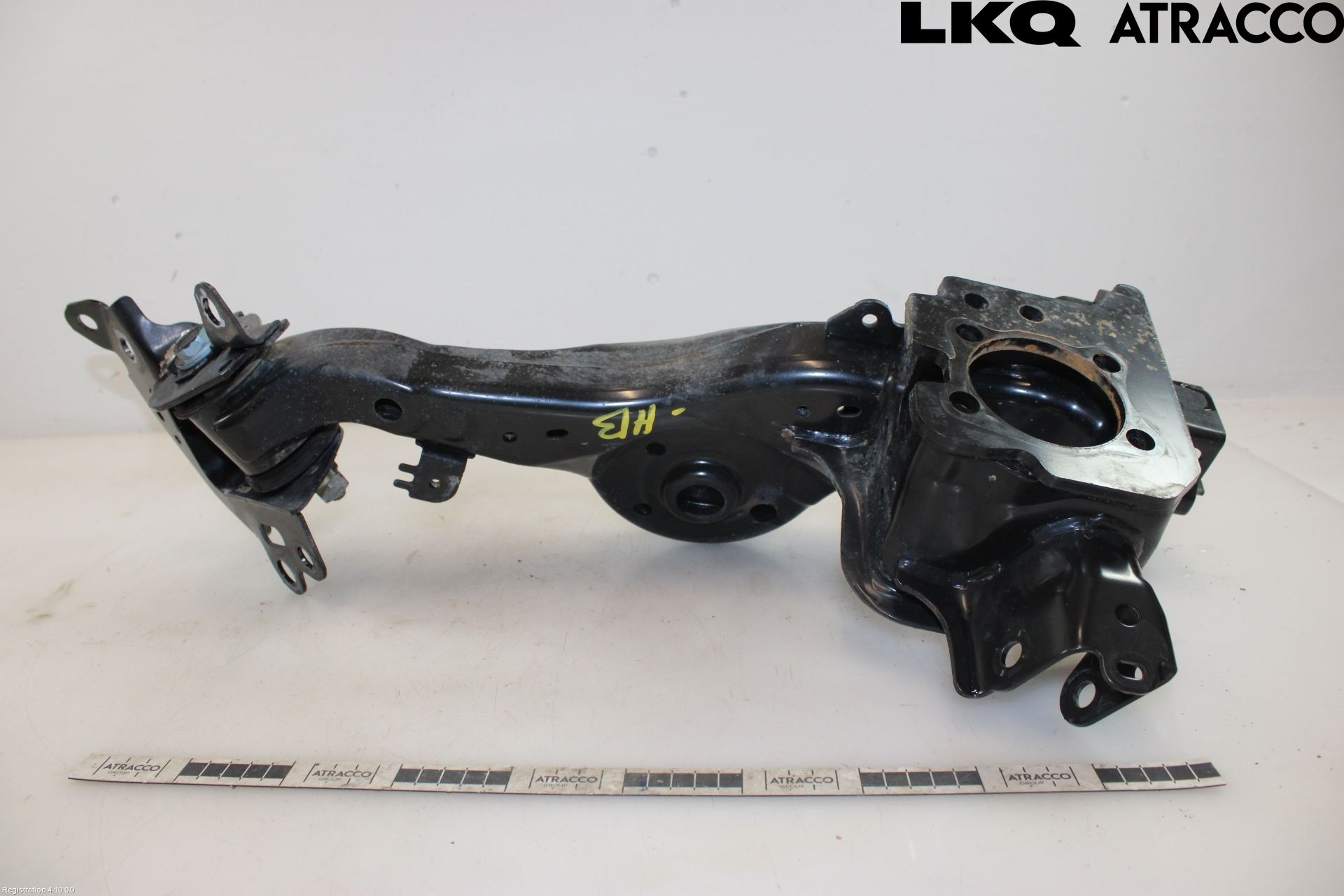 Toyota YARIS CROSS XP21 21- Spindel Hb