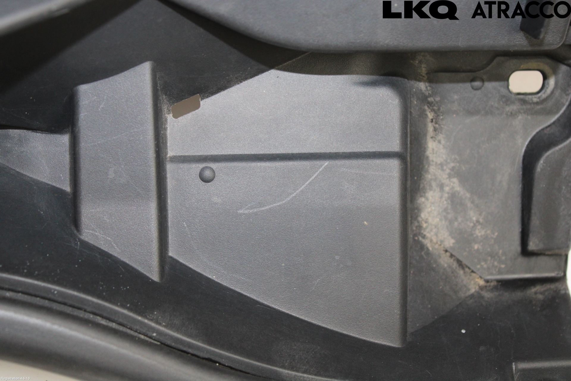 Toyota AURIS 13-19 Visker Deksel-Grill-Under Frr