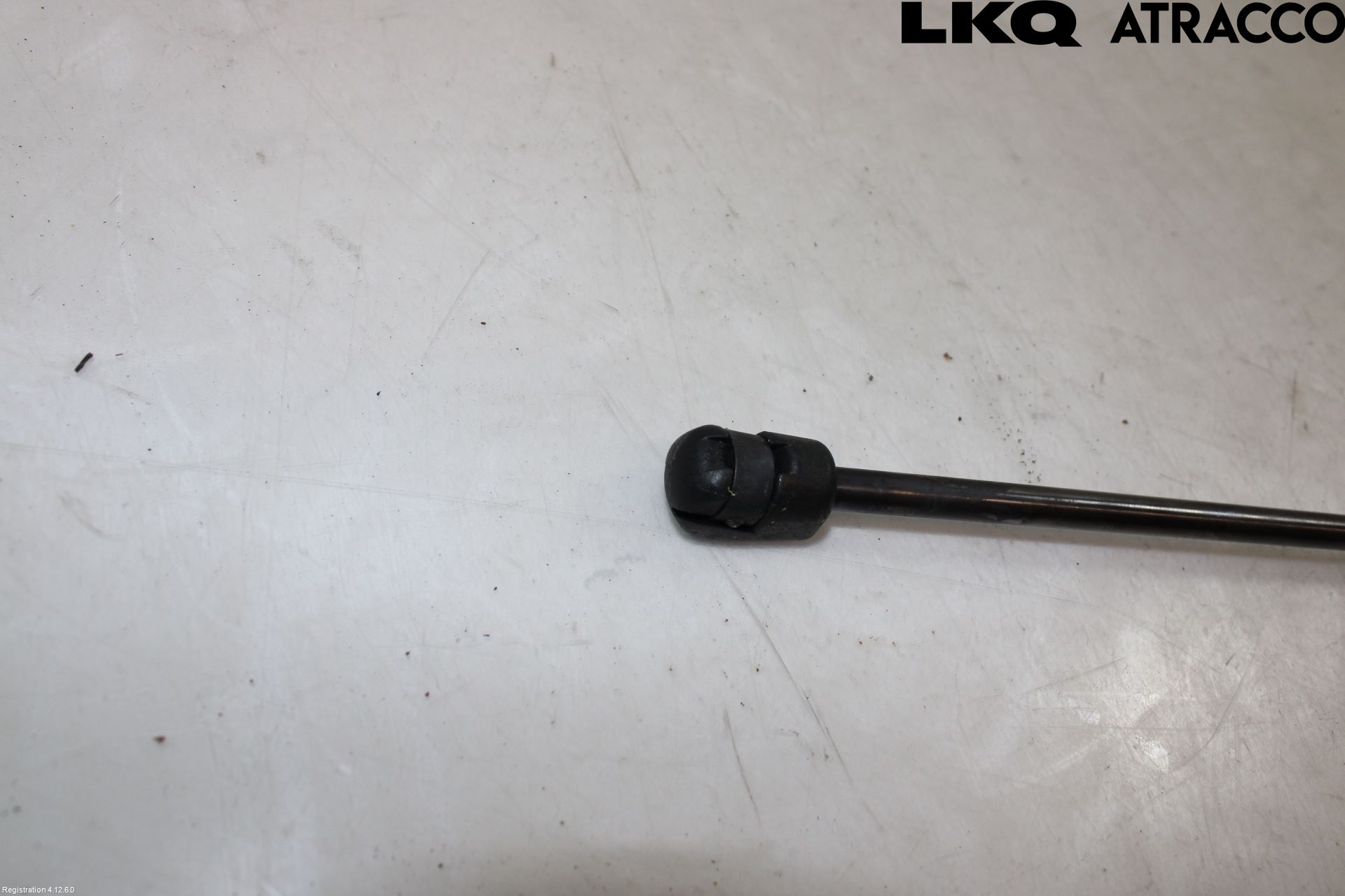 Audi A4/S4 B9 16-19 Bakluke Demper-Gassfjær