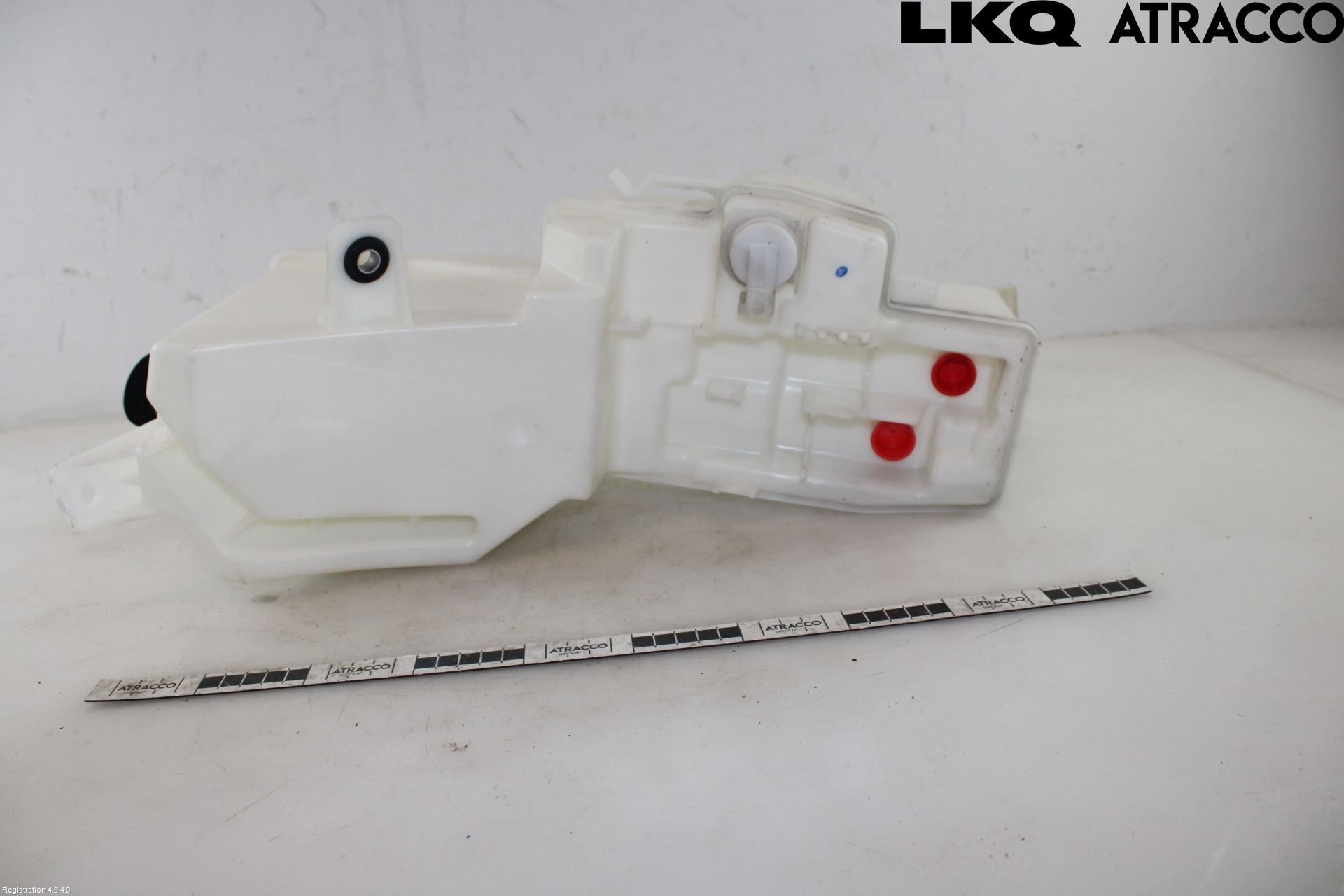 Volvo V90 17->> Spylerbeholder Frontrute-Lykte