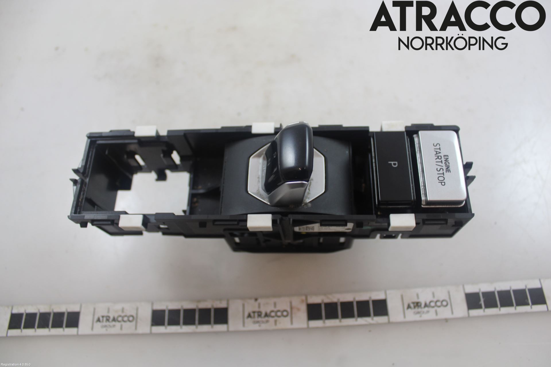 Volkswagen VW GOLF / E-GOLF VIII 20- Gearspak