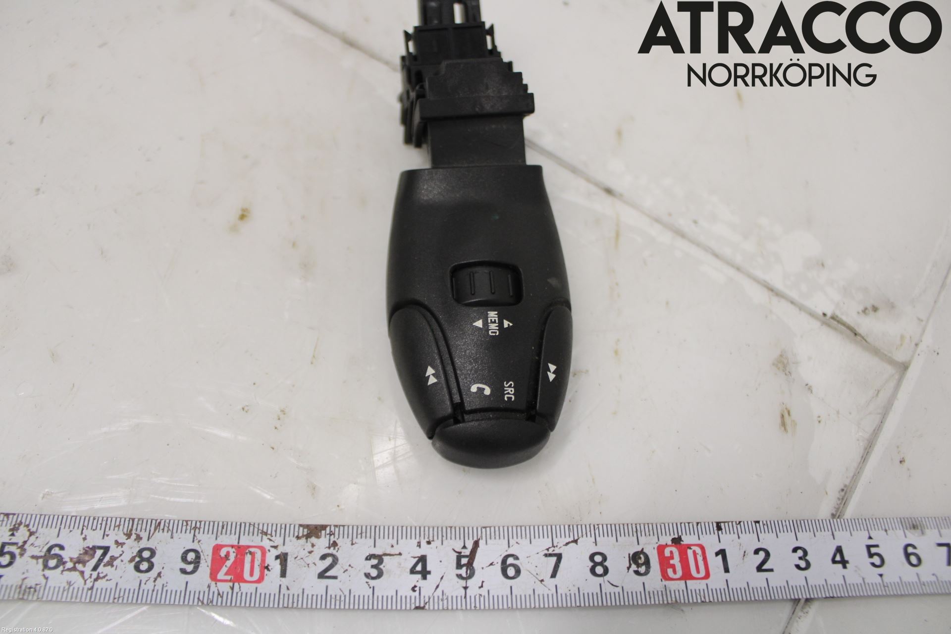 Peugeot 308 08-13 Bryter Ratt Radio-Stereo