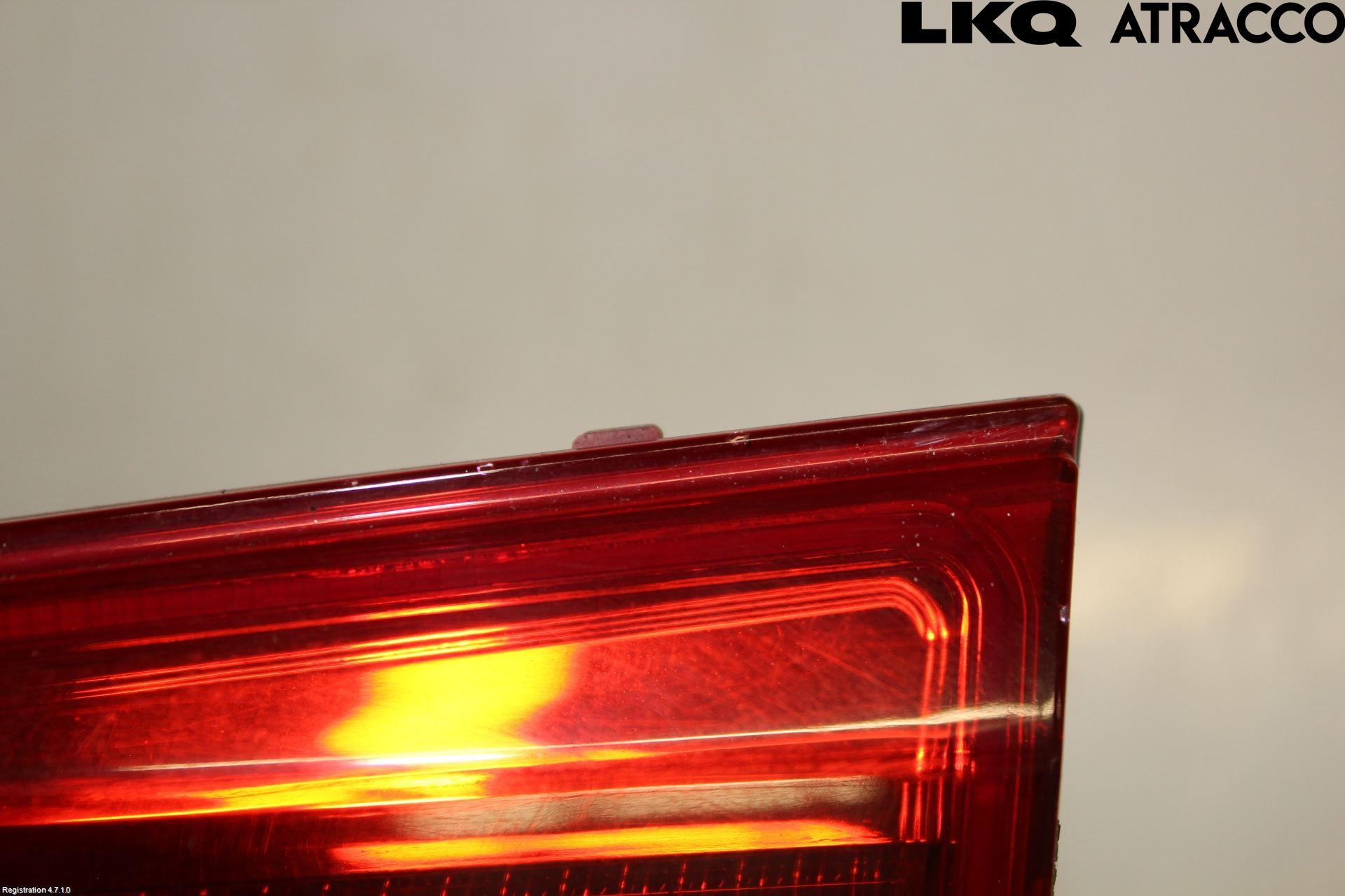 Volkswagen VW TOURAN 10-15 Baklykt Høyre  På Luke(Indre)