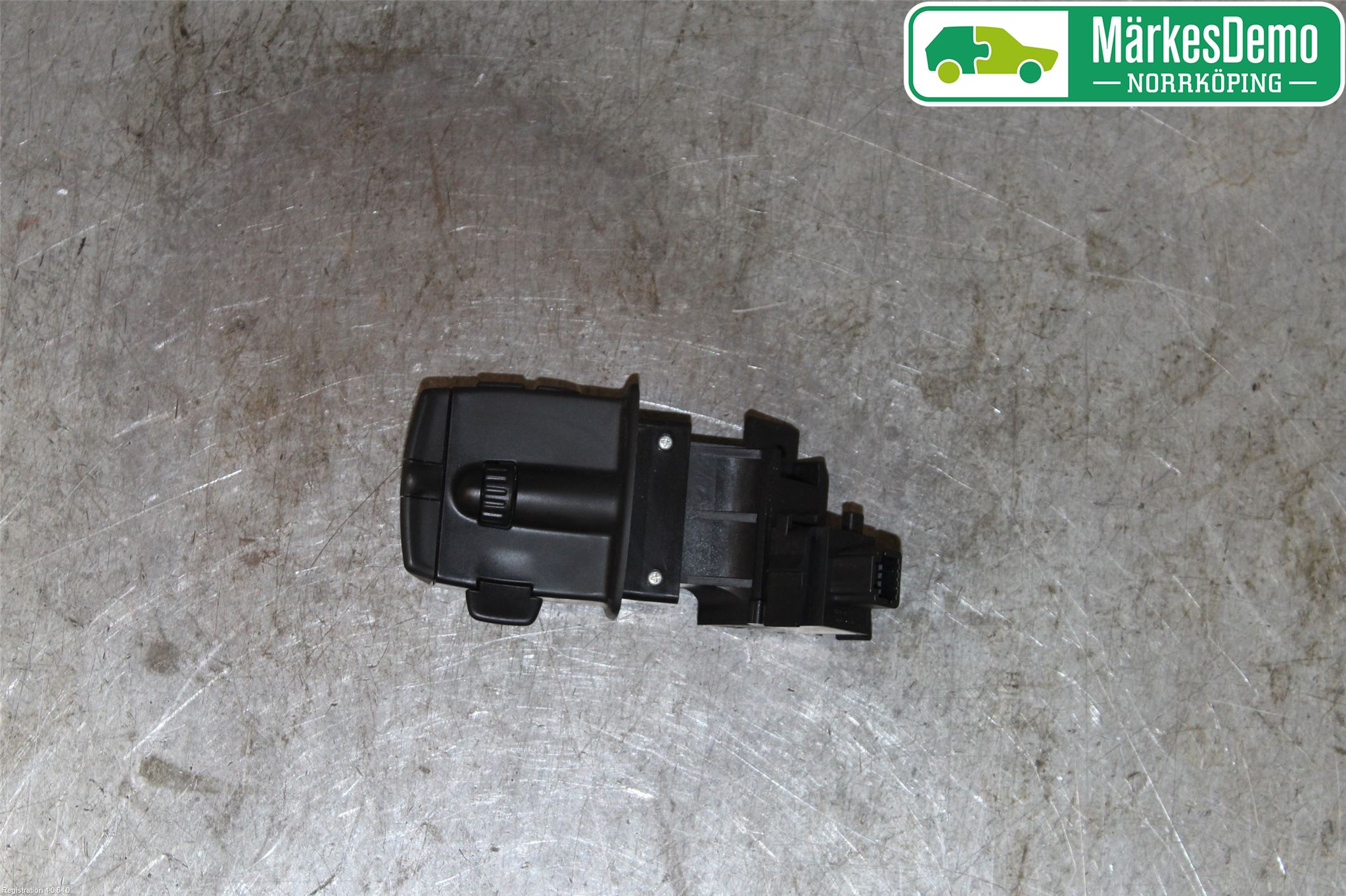 Renault MEGANE III 09-15 Bryter Ratt Radio-Stereo