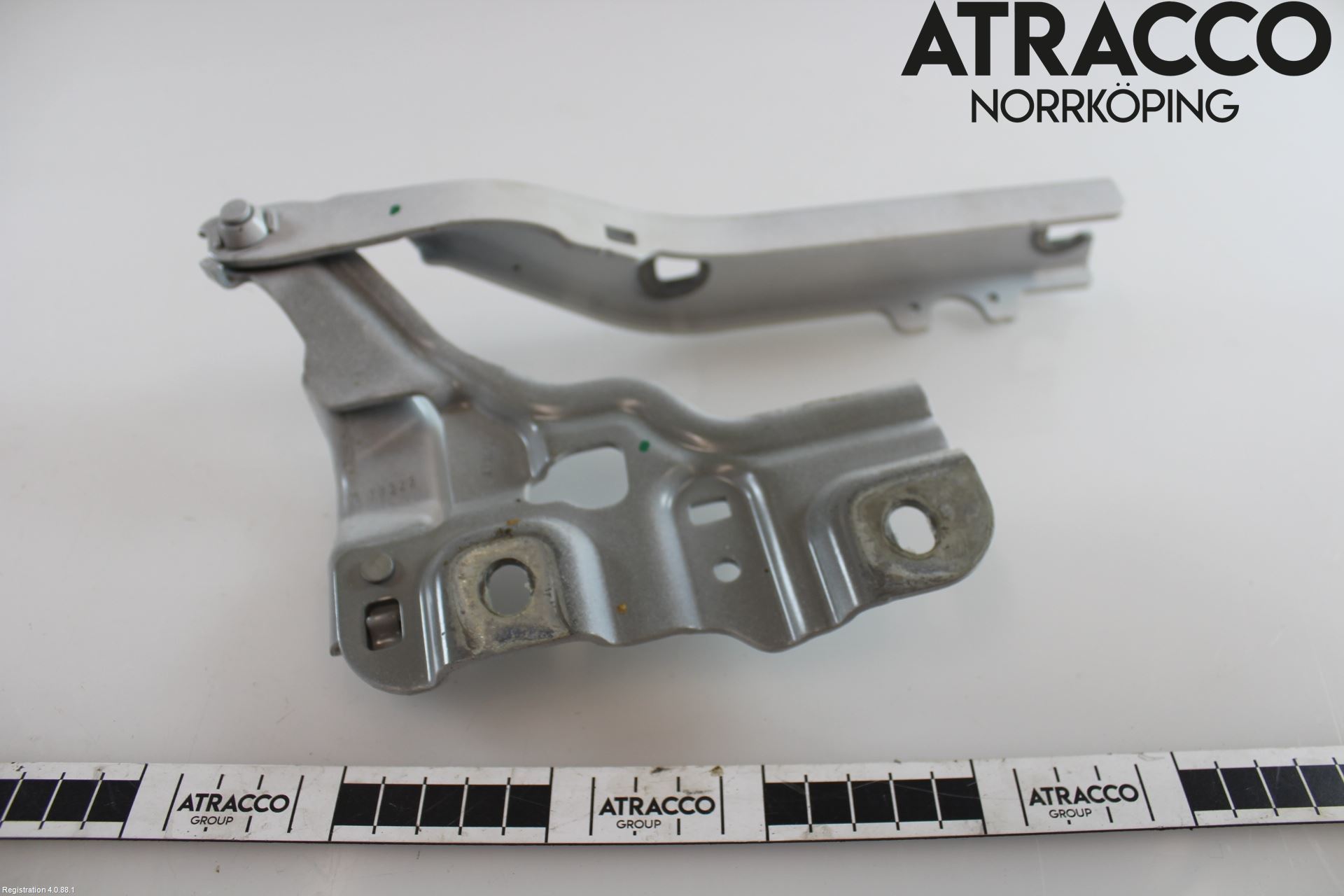 Audi Q3 F3 19- Panser Hengsel - Hengsler