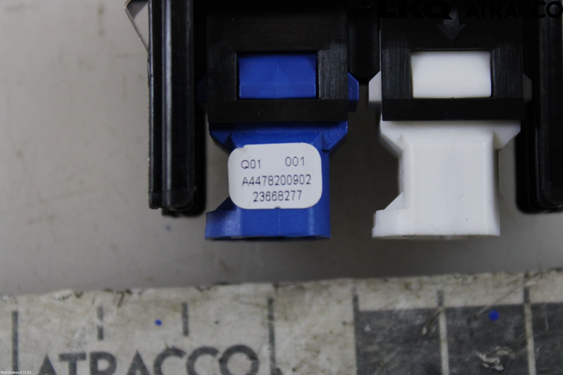 Mercedes-Benz MB VITO/V-KLASS (W640,W447,W448) 14- Usb Connection