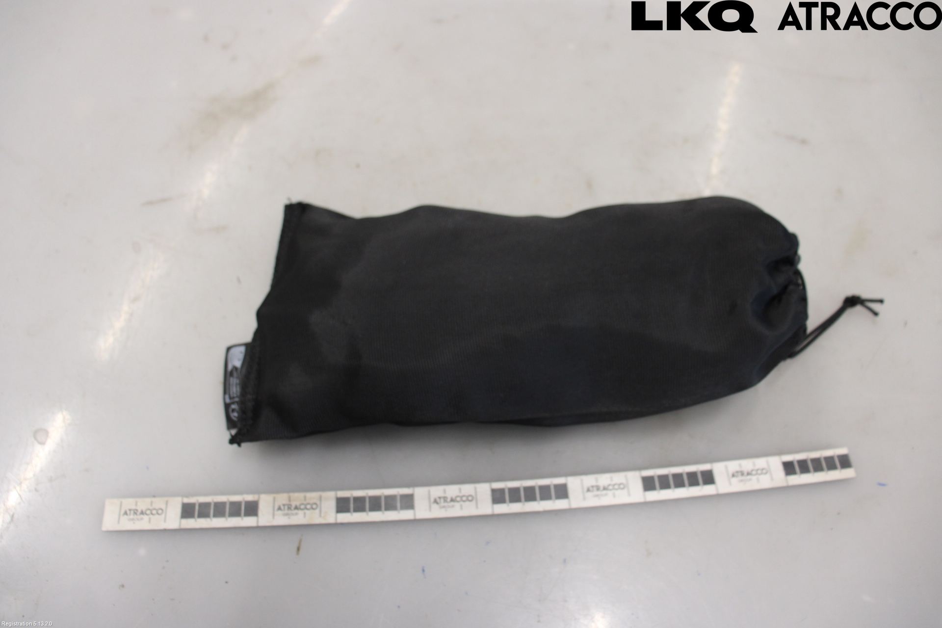 Volkswagen VW PASSAT 24- Innr Lastenett