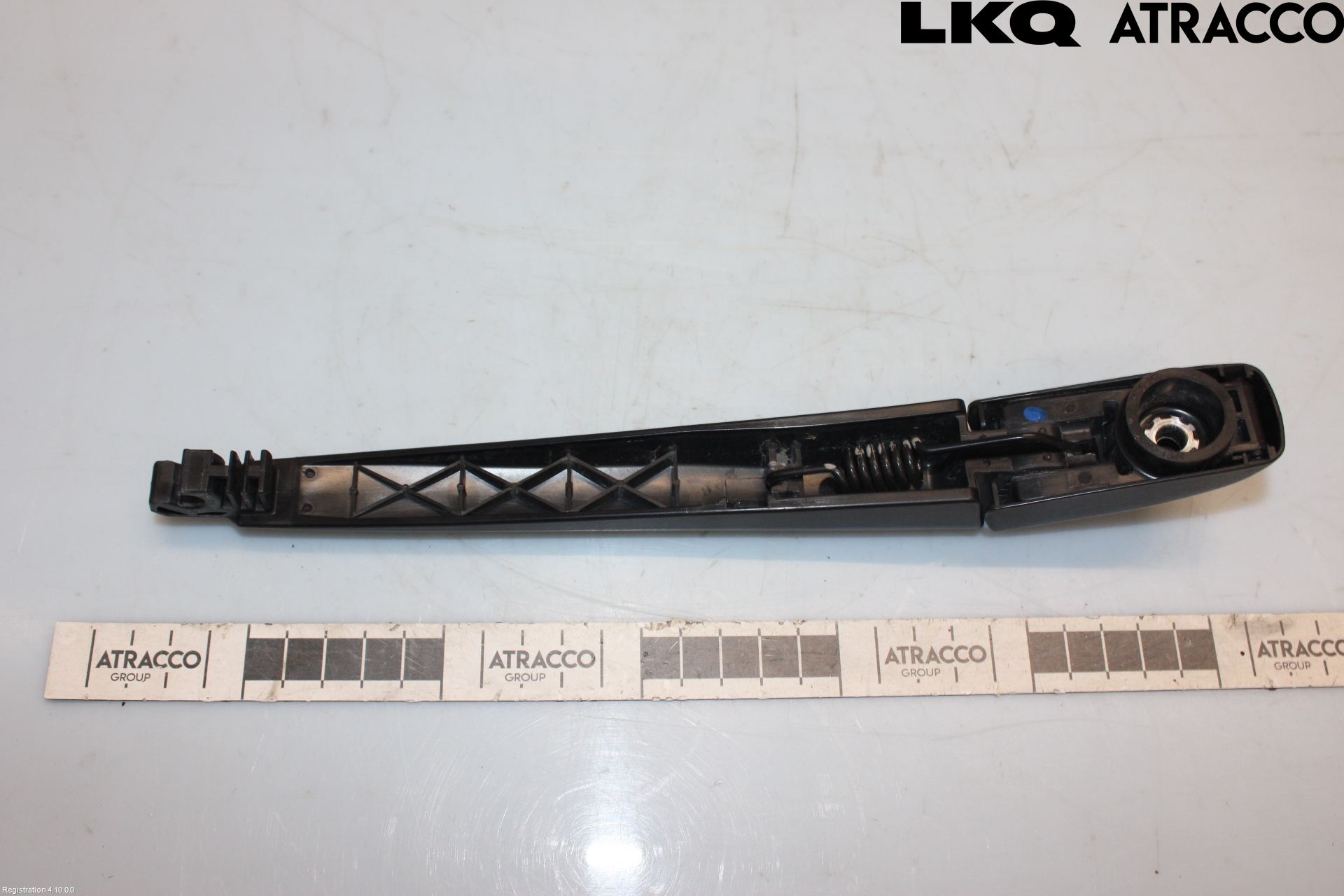 Toyota YARIS CROSS XP21 21- Viskerarm Bakrute