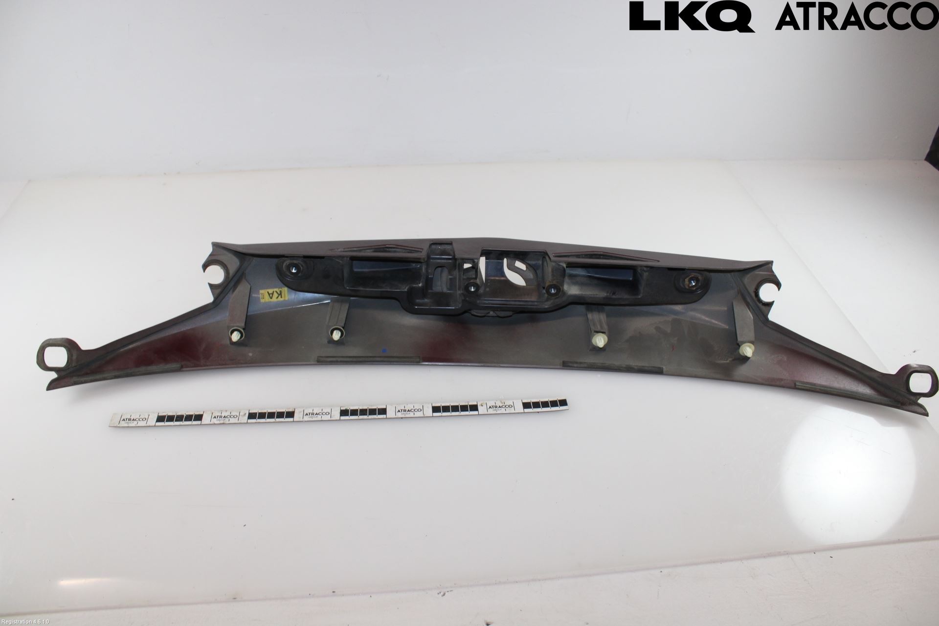 Toyota RAV4 13-18 Refleksplate - Skiltplate