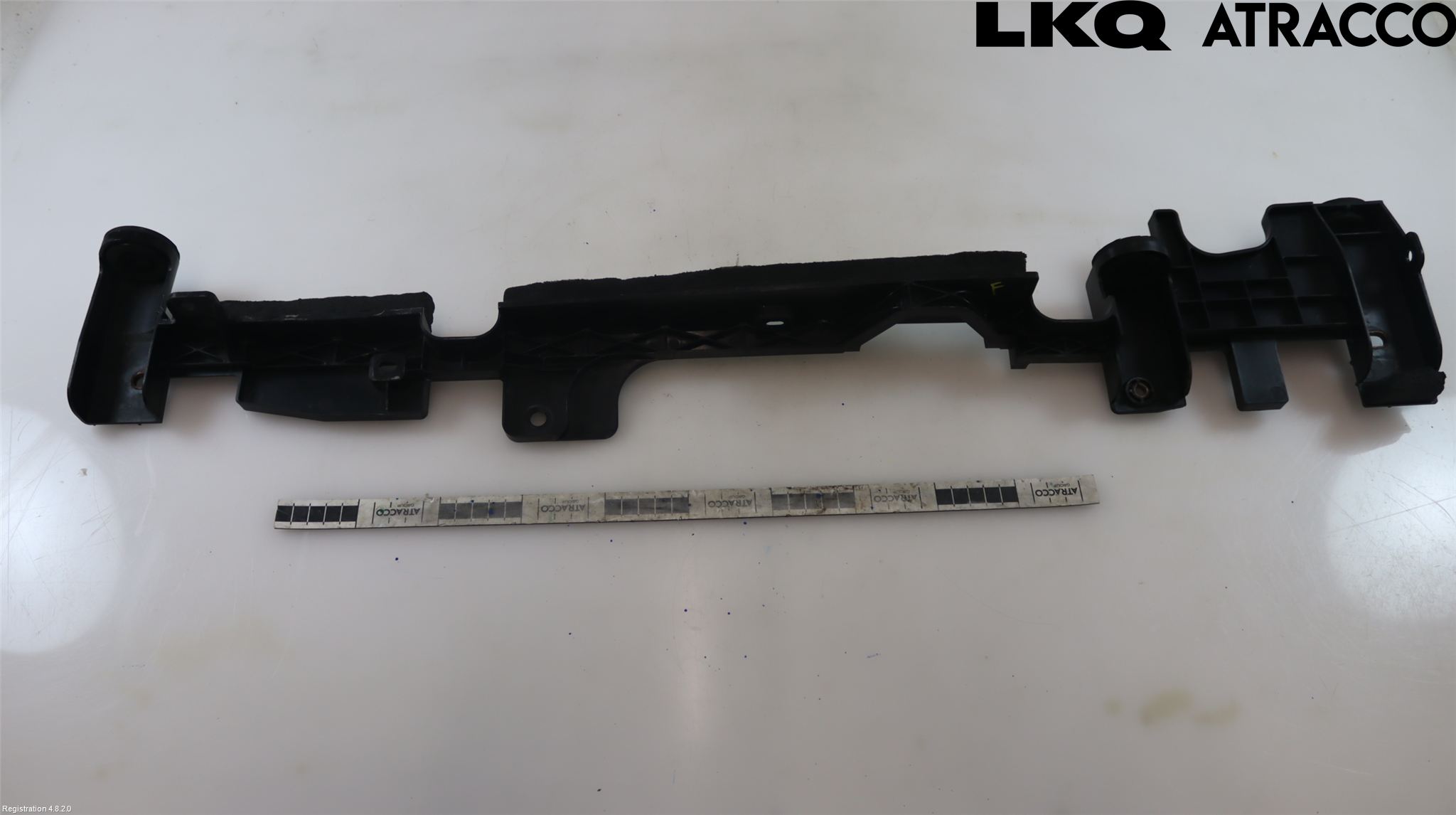 Nissan QASHQAI 14-17 Radiator Feste - Ramme - Bjelk