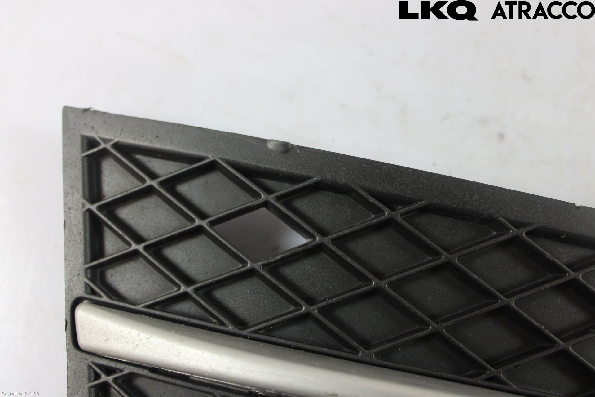 BMW 5 F10/F11/F18 09-17 Grilldel Høyre