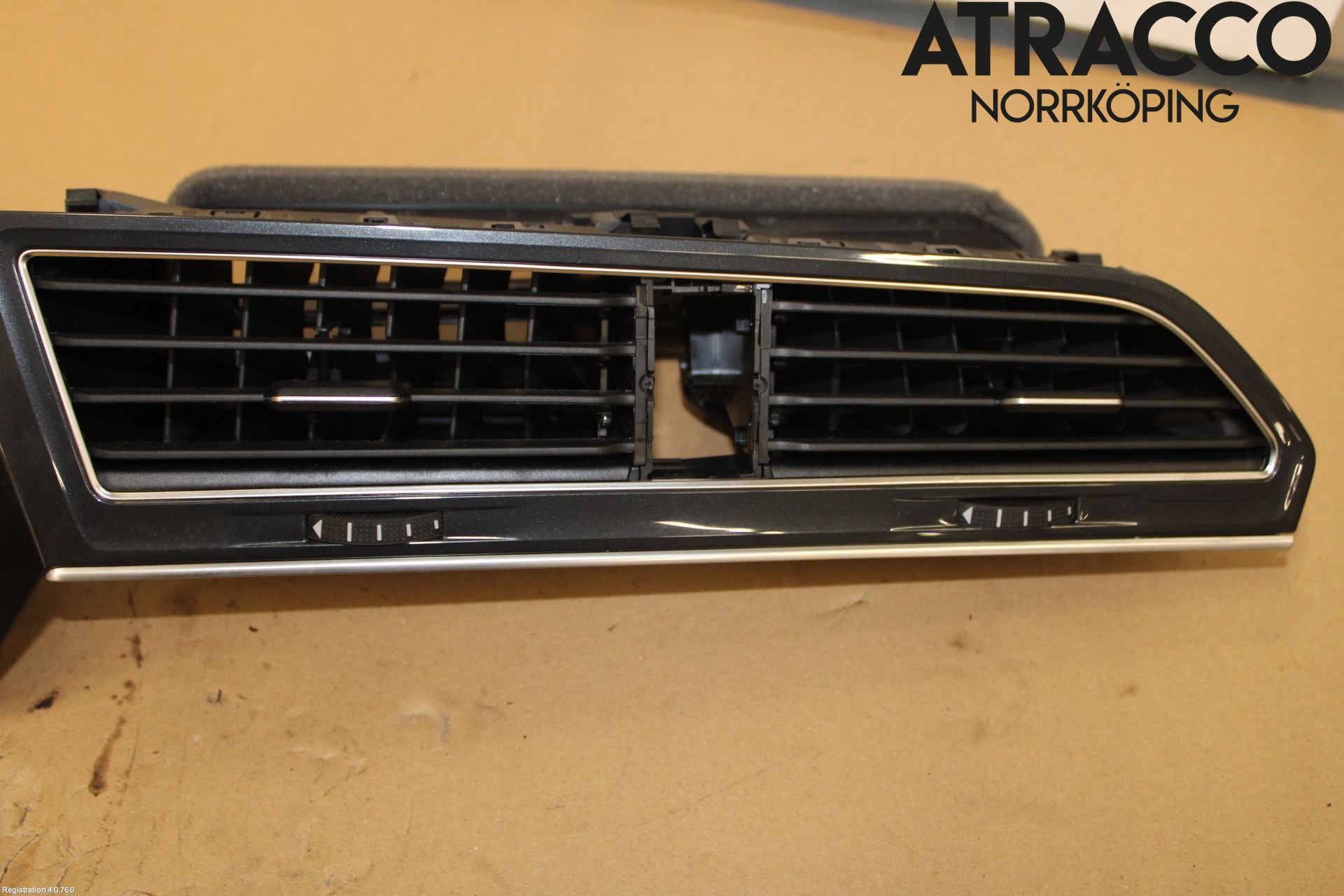 Volkswagen VW TIGUAN 16-24 Instrument Ramme