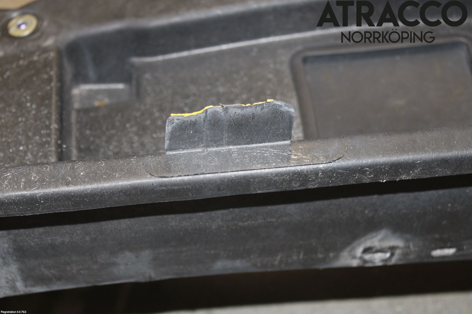 Renault TRAFIC   02-14 Frontplate