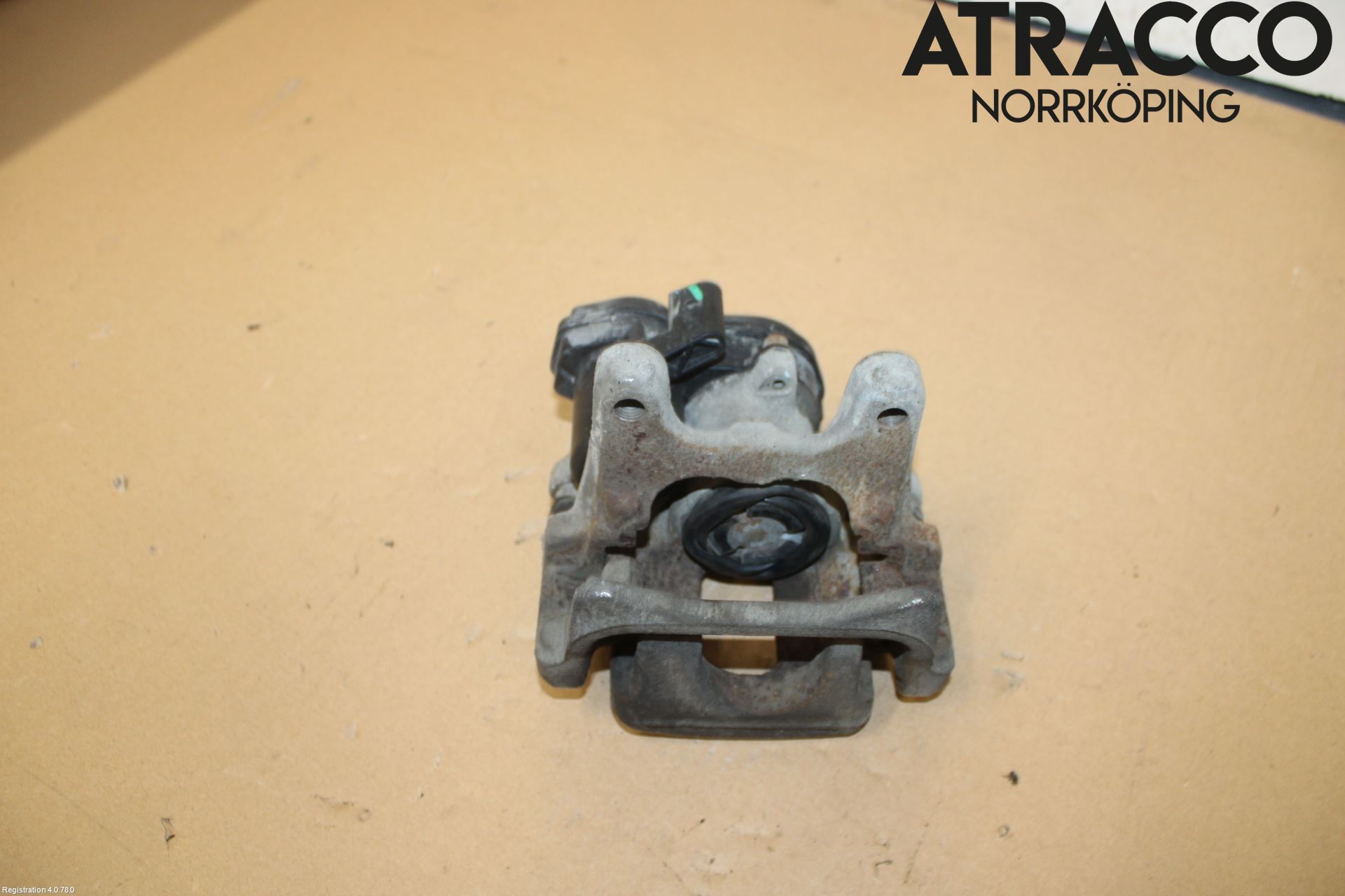 Audi Q3 8U 12-18 Bremsecaliper Bak Venstre