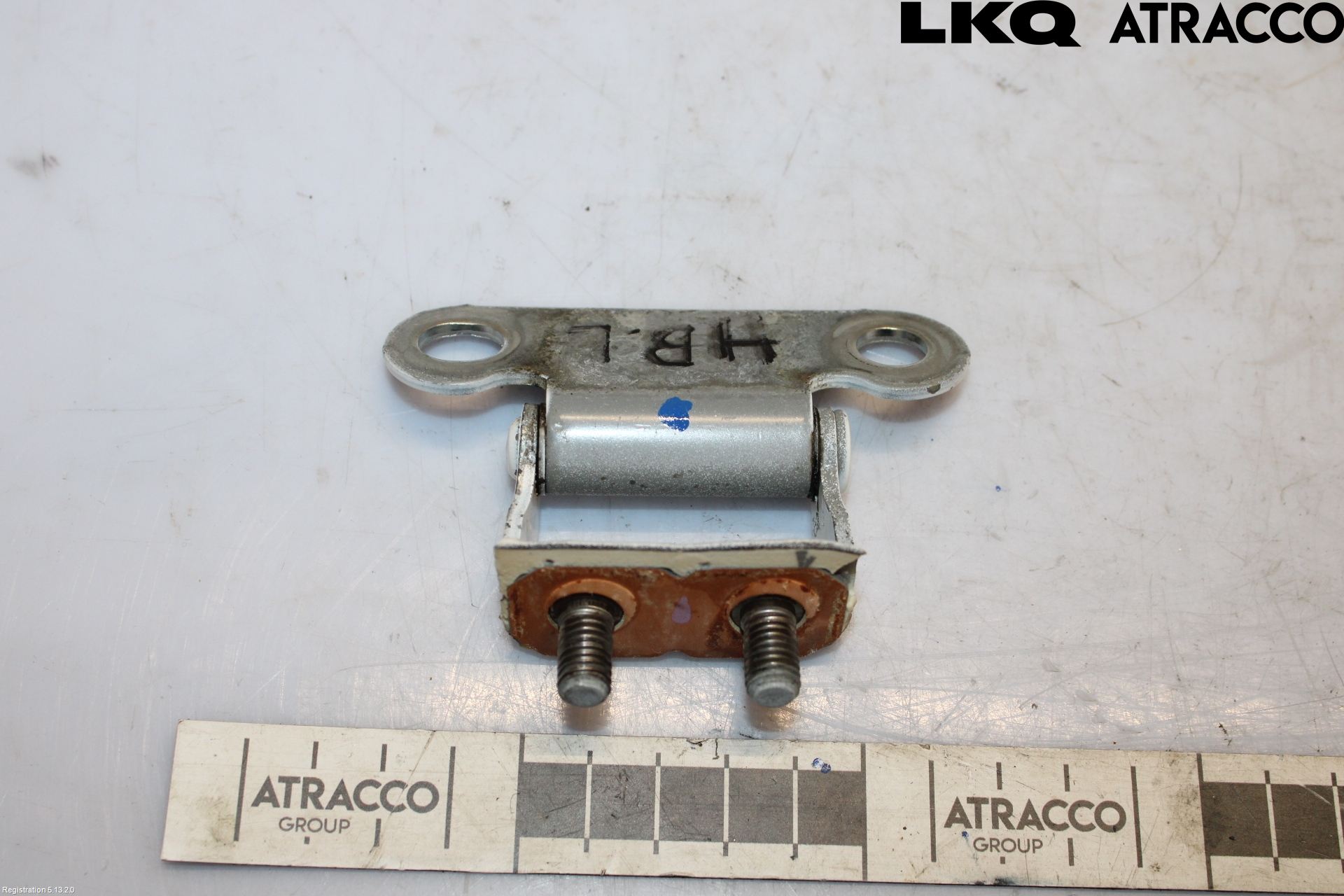 Toyota VERSO-S 11-16 Bakluke Hengsel Høyre