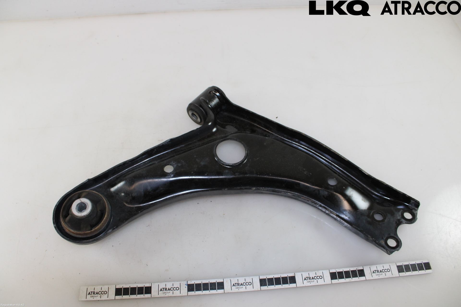 Toyota YARIS XP21 20- Bærearm Foran Venstre Nedre