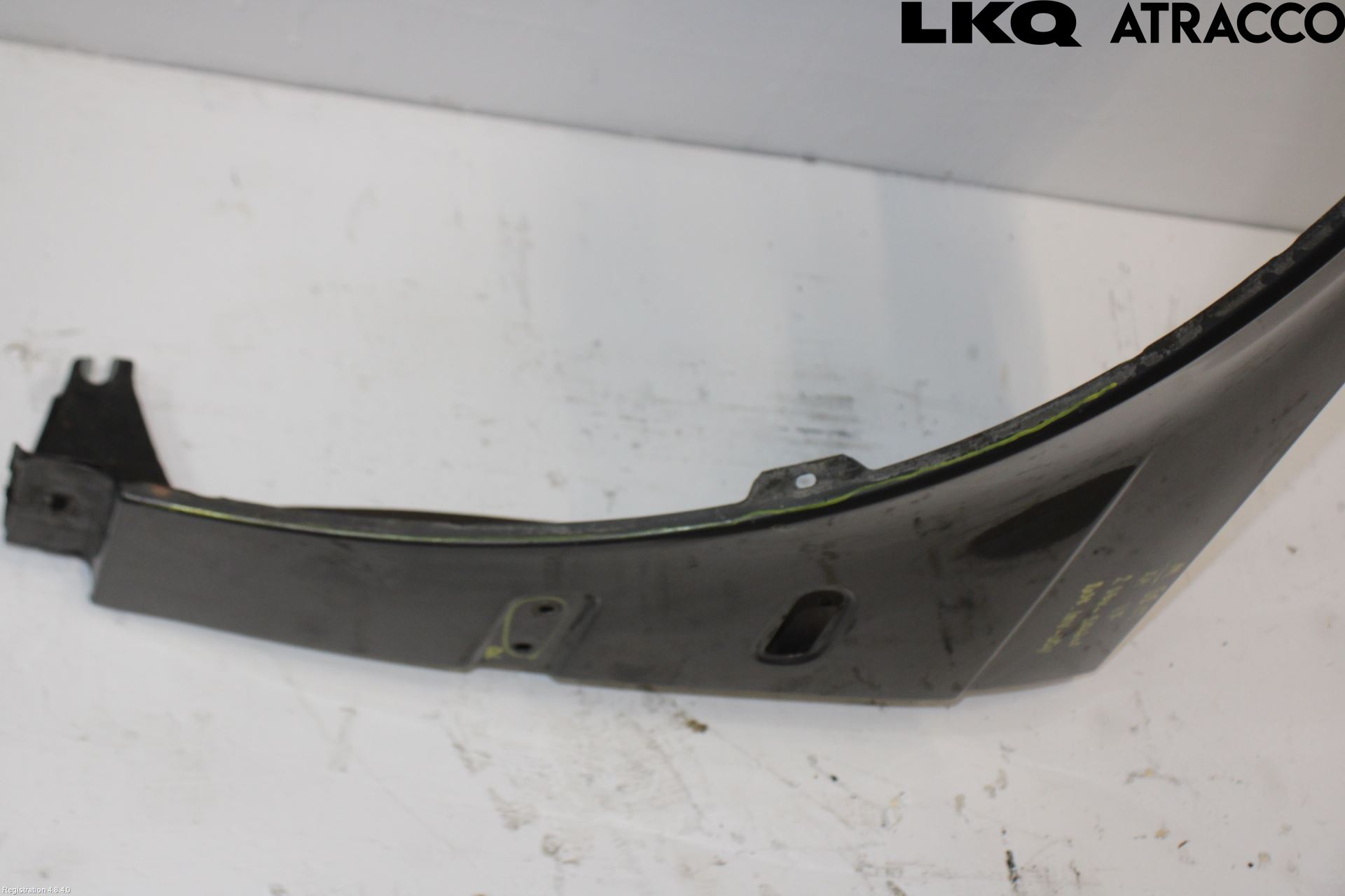Saab 9-5     06-10 Skjerm Foran Venstre
