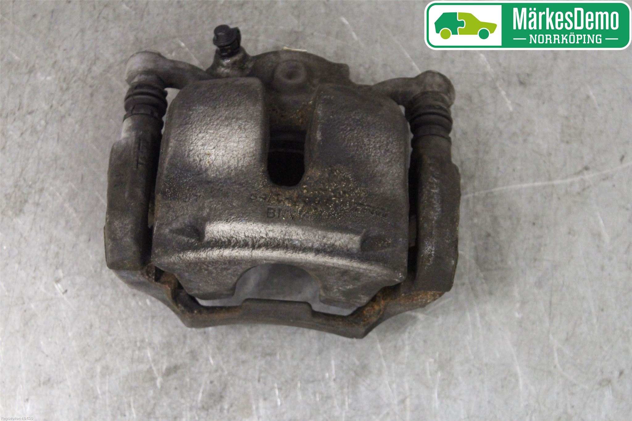 BMW 2 F46 GRAN TOURER 15-22 Bremsecaliper Foran Høyre