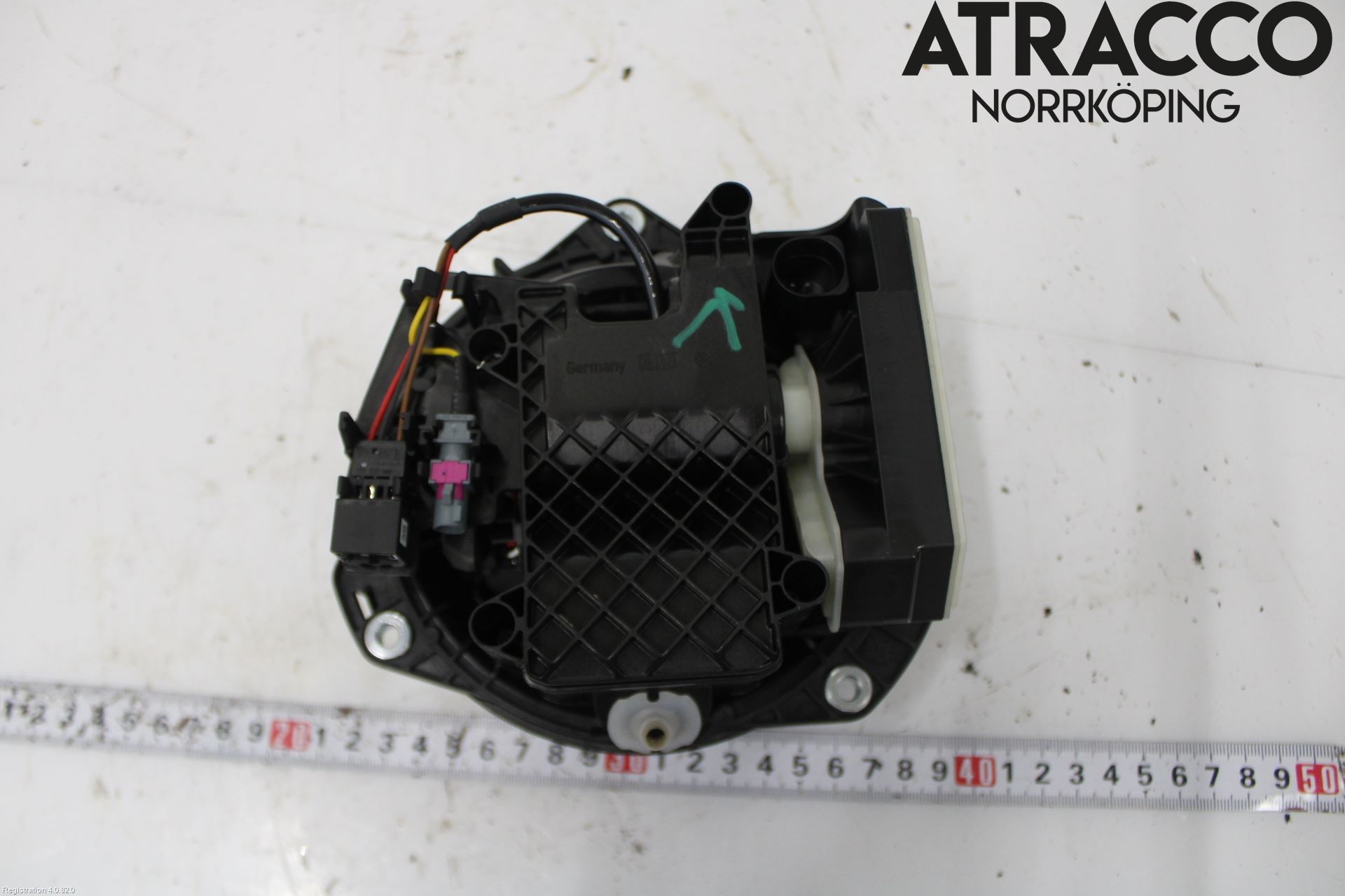 Volkswagen VW GOLF / E-GOLF VII 13-20 Bakluke Handtak Ytre