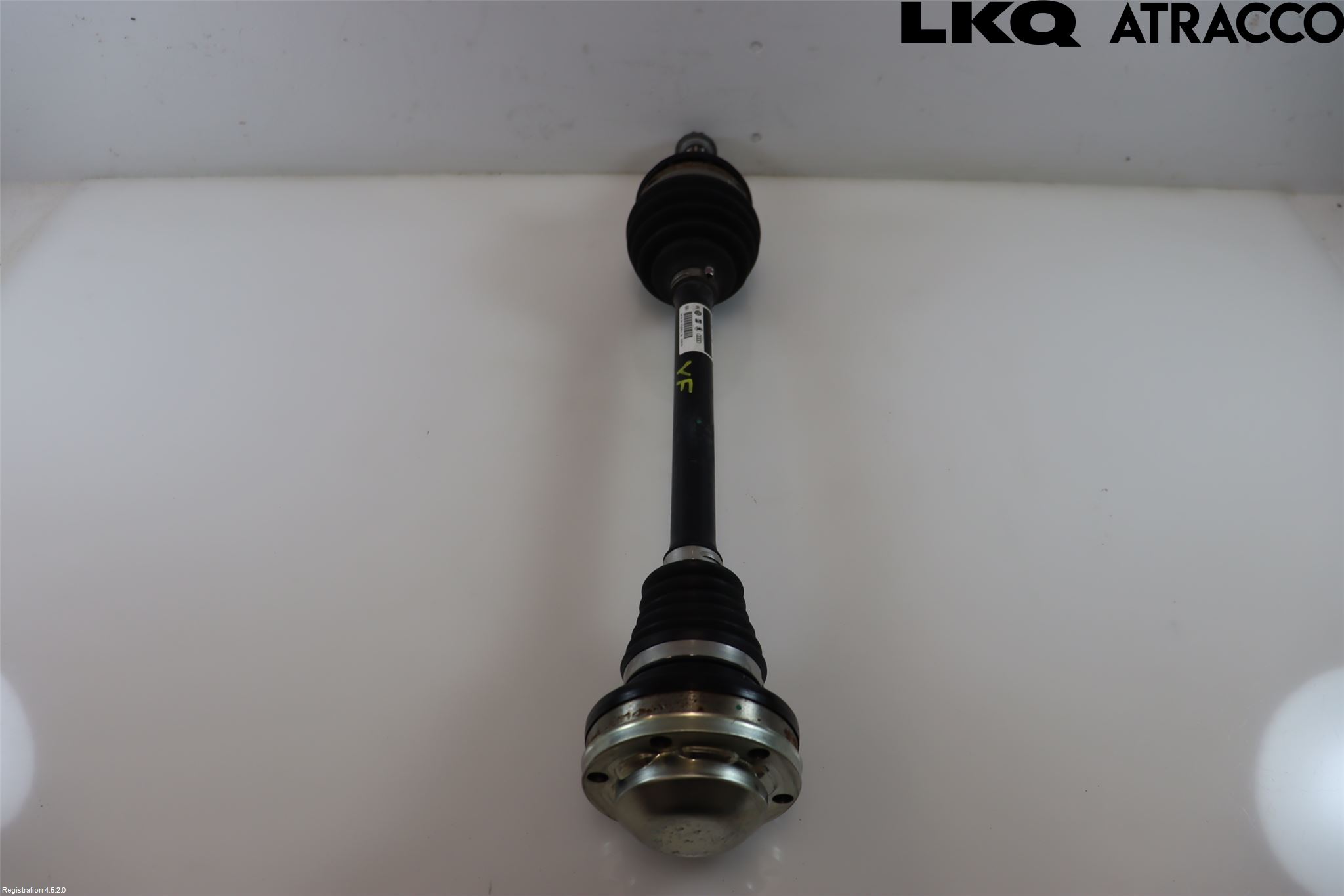 Volkswagen VW TRANSP/CARAVELLE (T6) 16-22 Drivaksel Foran Kompl Venstre