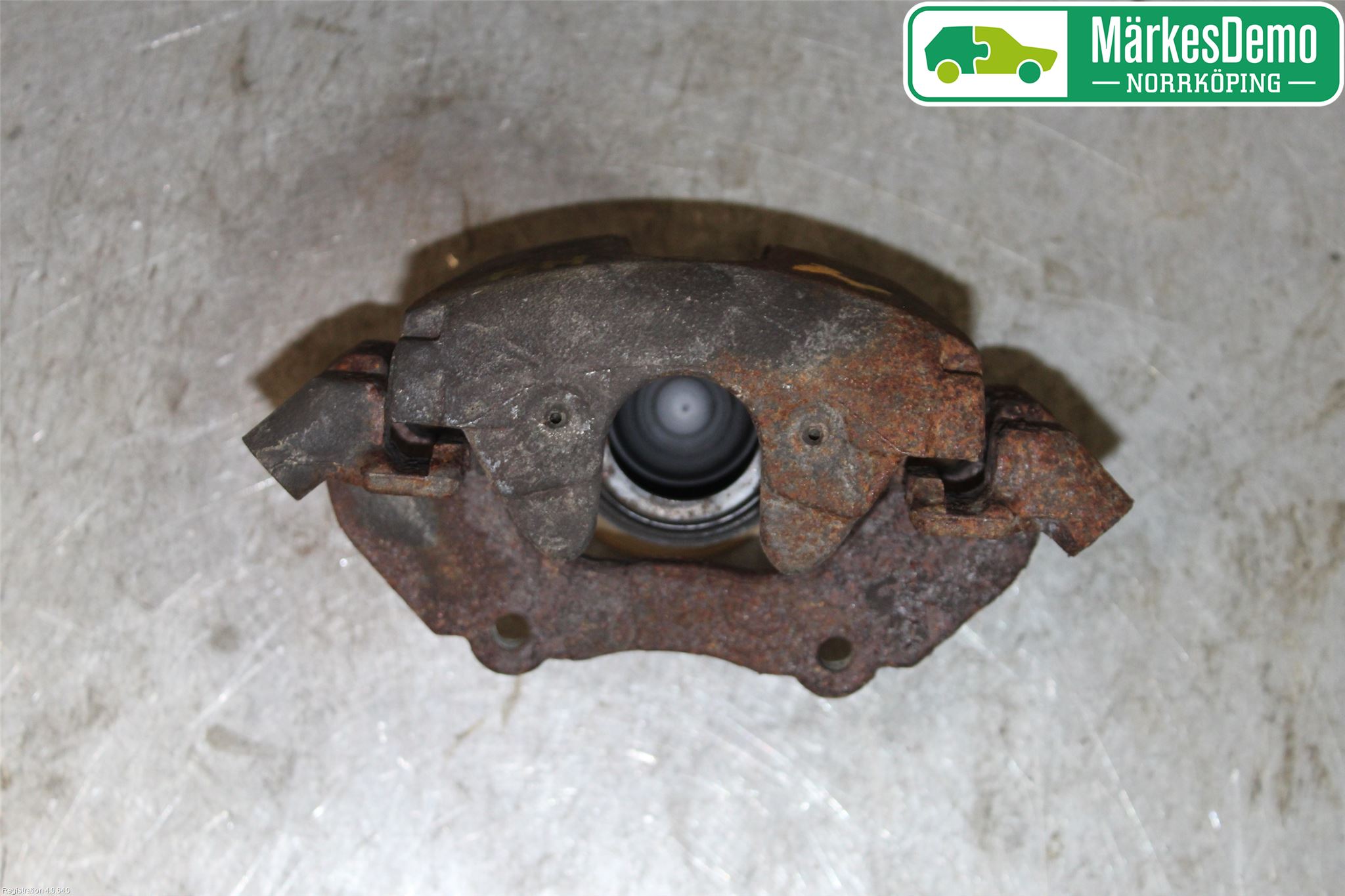 Ford KUGA 08-12 Bremsecaliper Foran Høyre