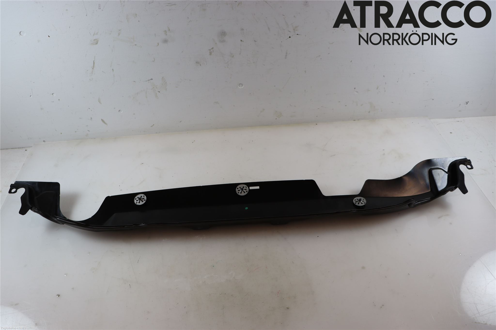 Seat IBIZA V 21- Visker Deksel-Grill-Under Frr