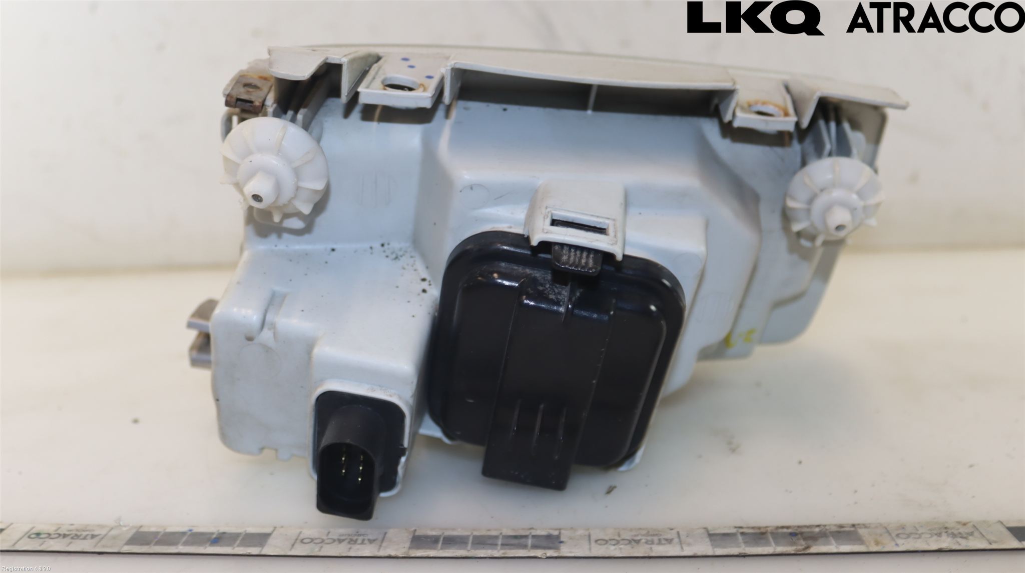 Volkswagen VW POLO 95-01 Frontlykt Venstre