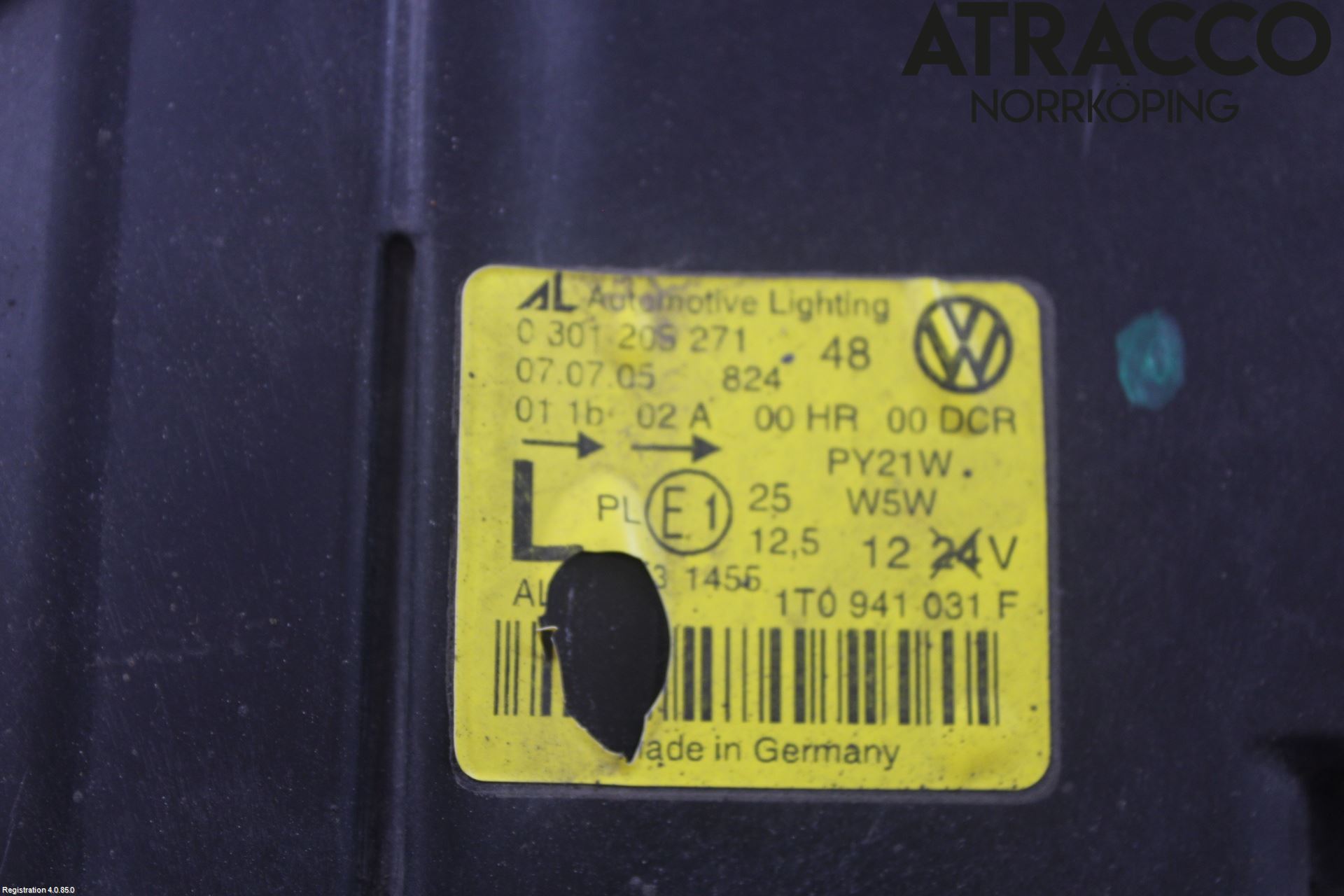 Volkswagen VW TOURAN 03-10 Frontlykt Venstre