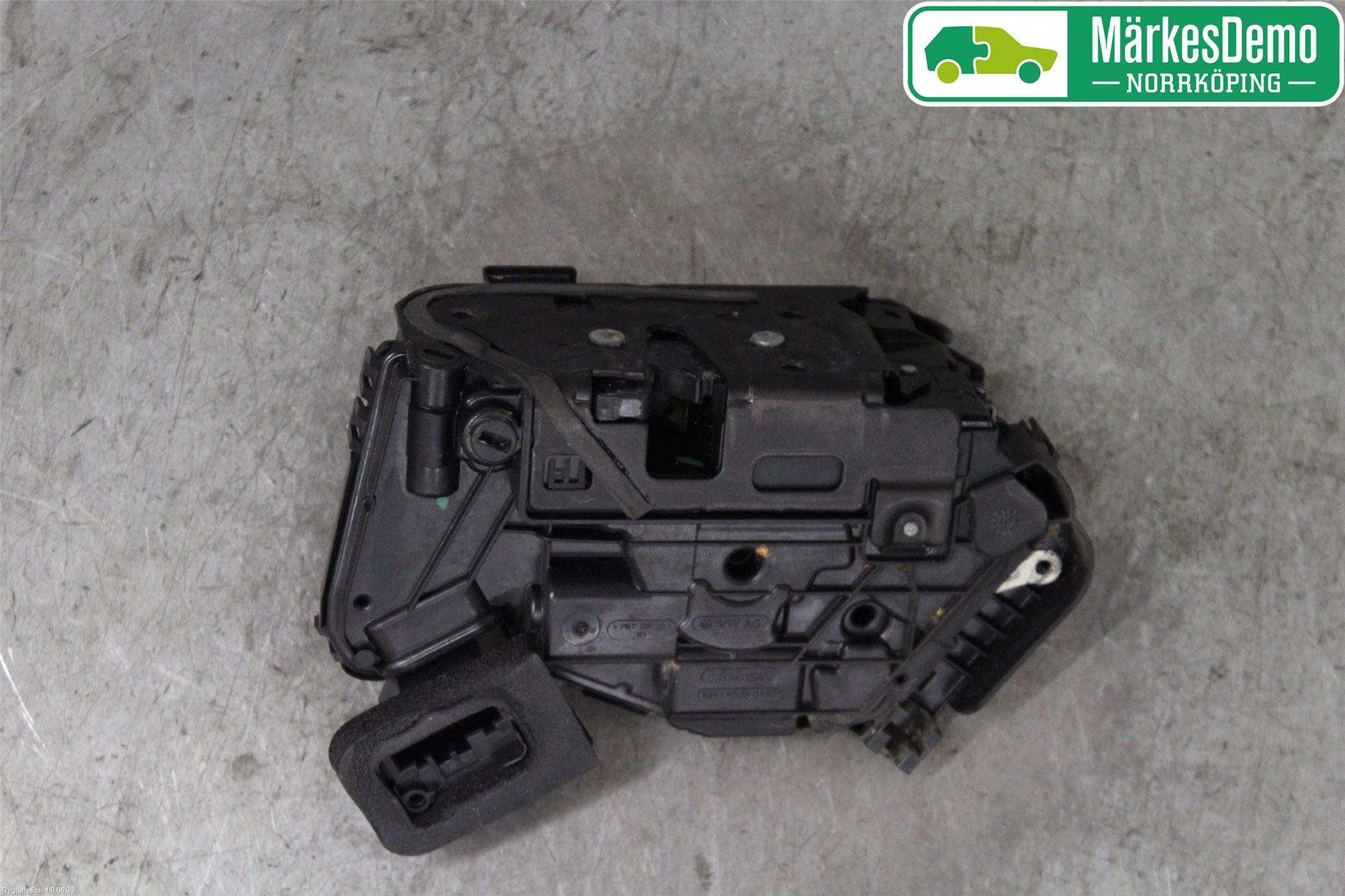 Volkswagen VW GOLF / E-GOLF VII 13-20 Dørlås - Låsekasse
