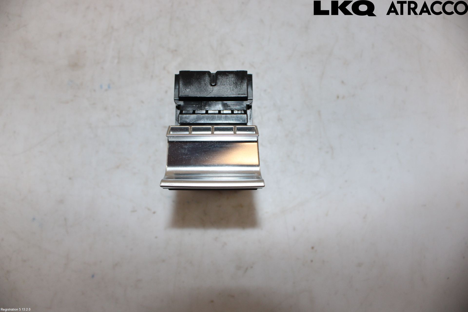 Audi A6 F2/C8 19- Bryter Parkeringsbrems