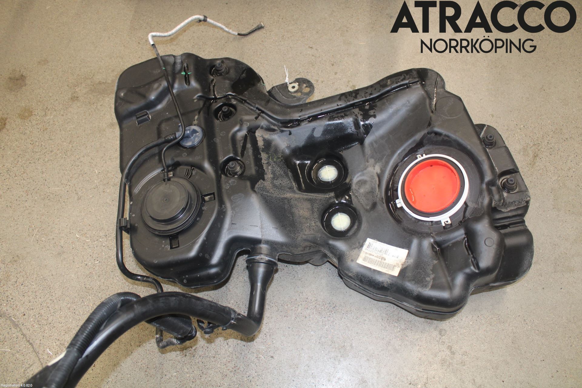 Audi A4/S4 08-11 Drivstofftank Innsprøytning