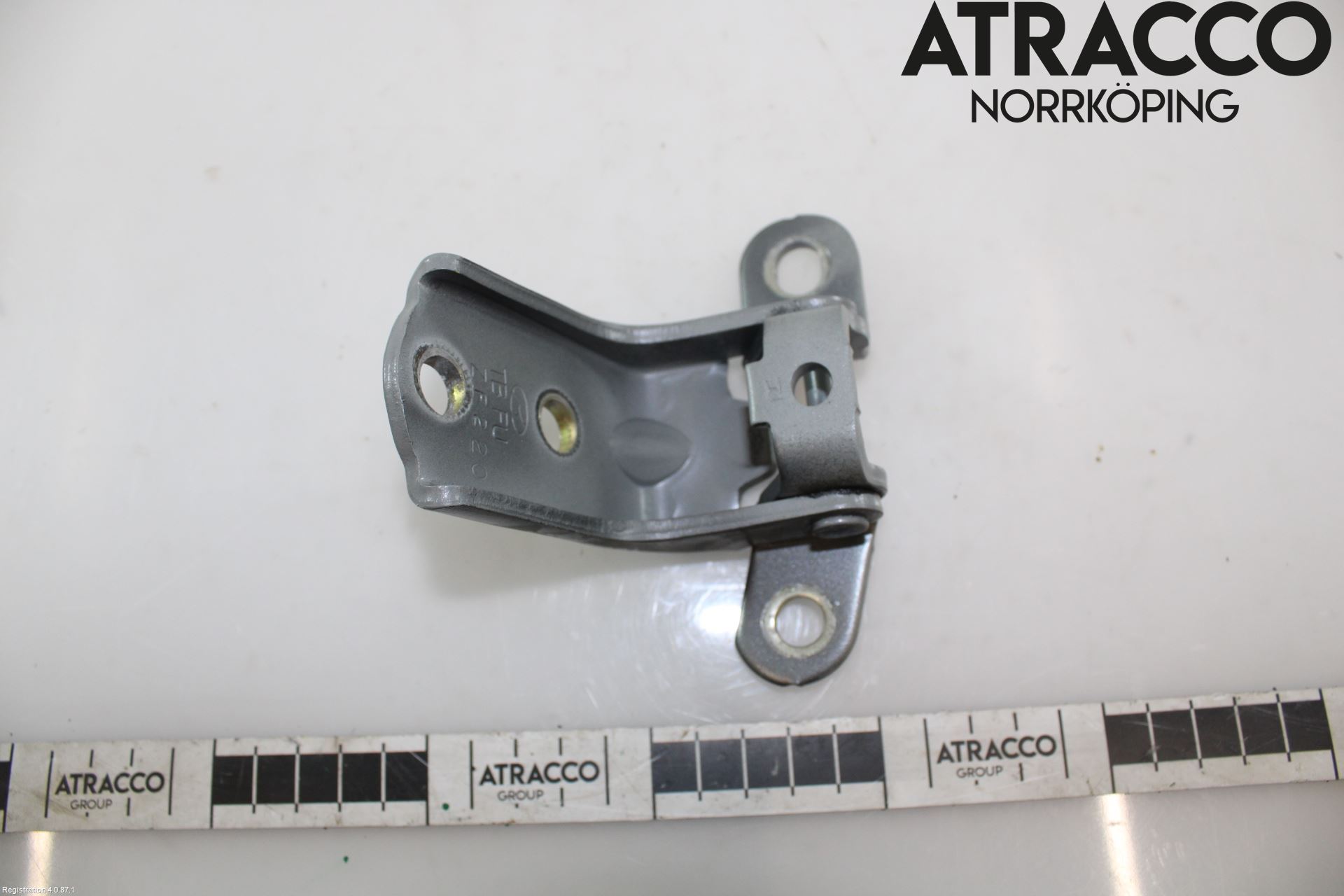 Hyundai GETZ Dørhengsel