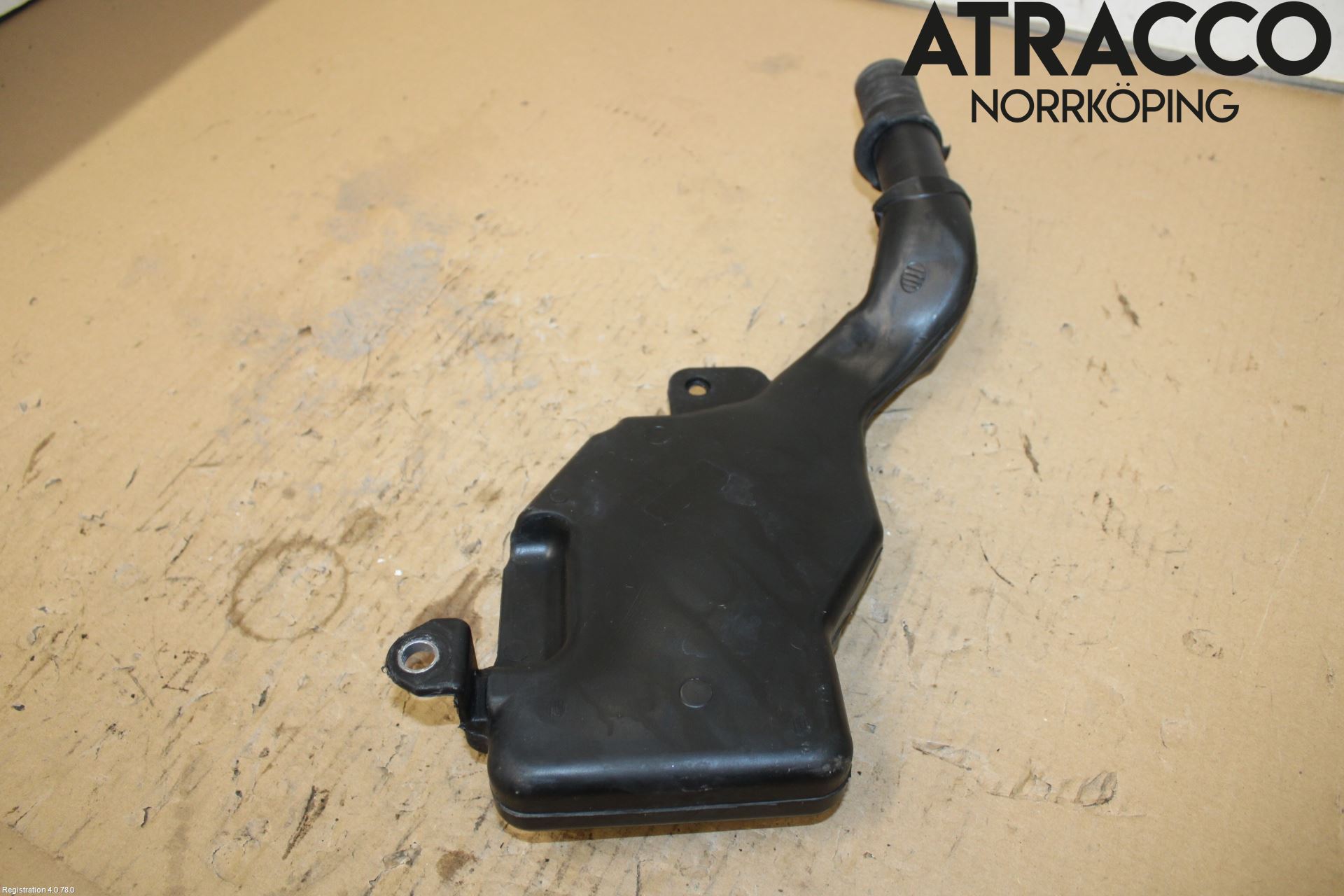 Audi A4 12-15 Påfyllingsrør For Vasketank