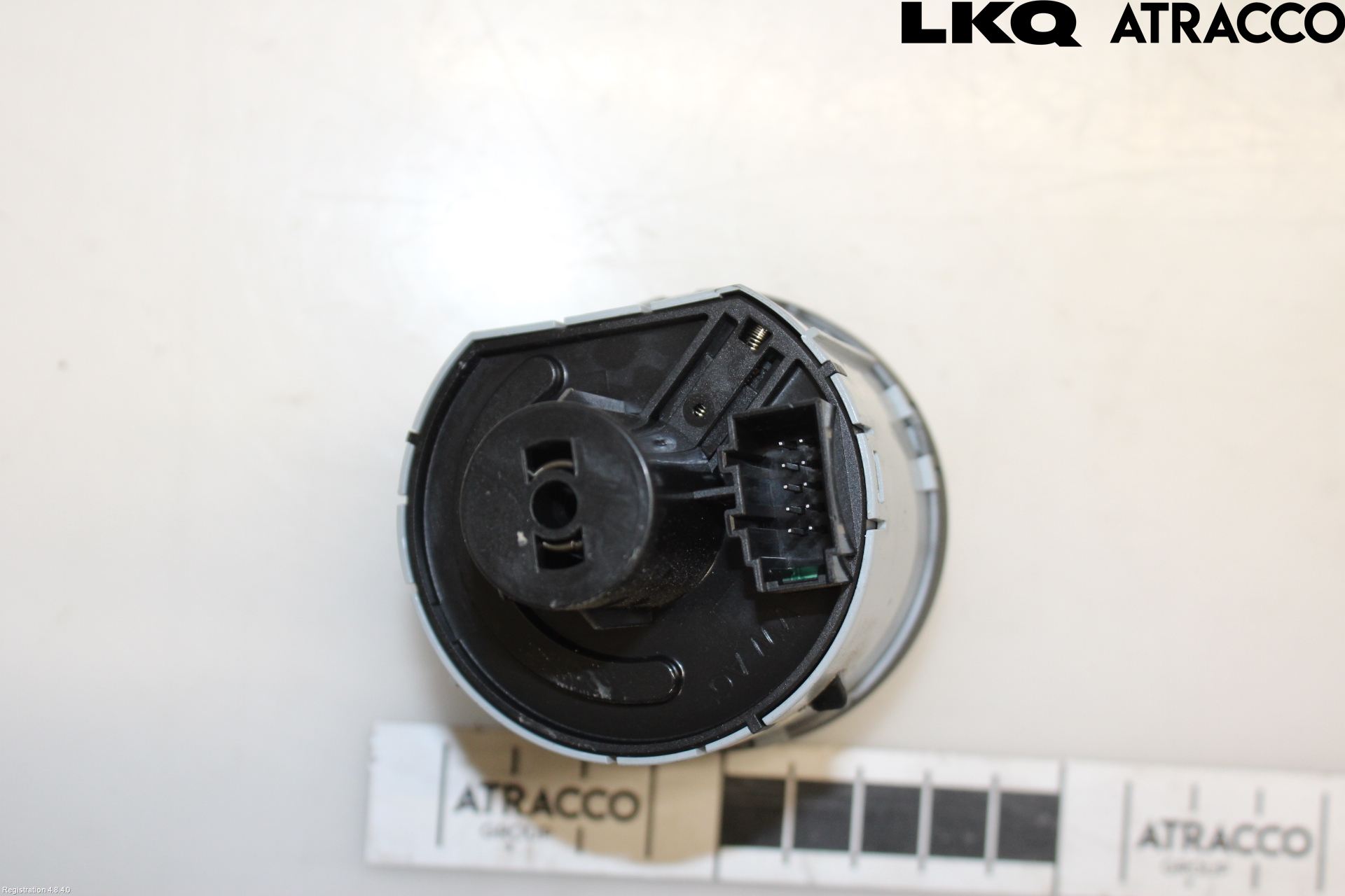 Skoda FABIA 15-21 Bryter Hovedlys