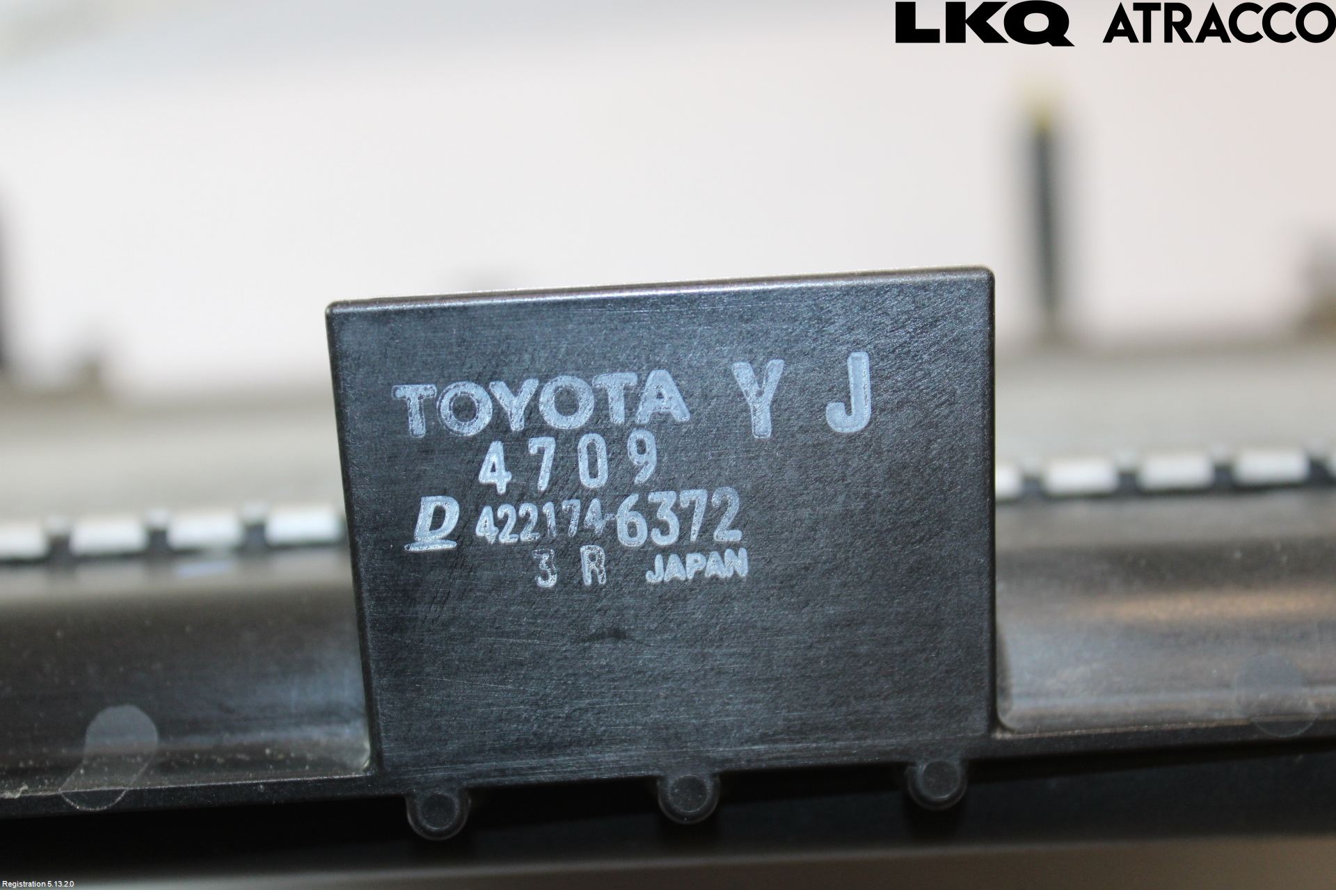 Toyota VERSO-S 11-16 Radiator Manuell