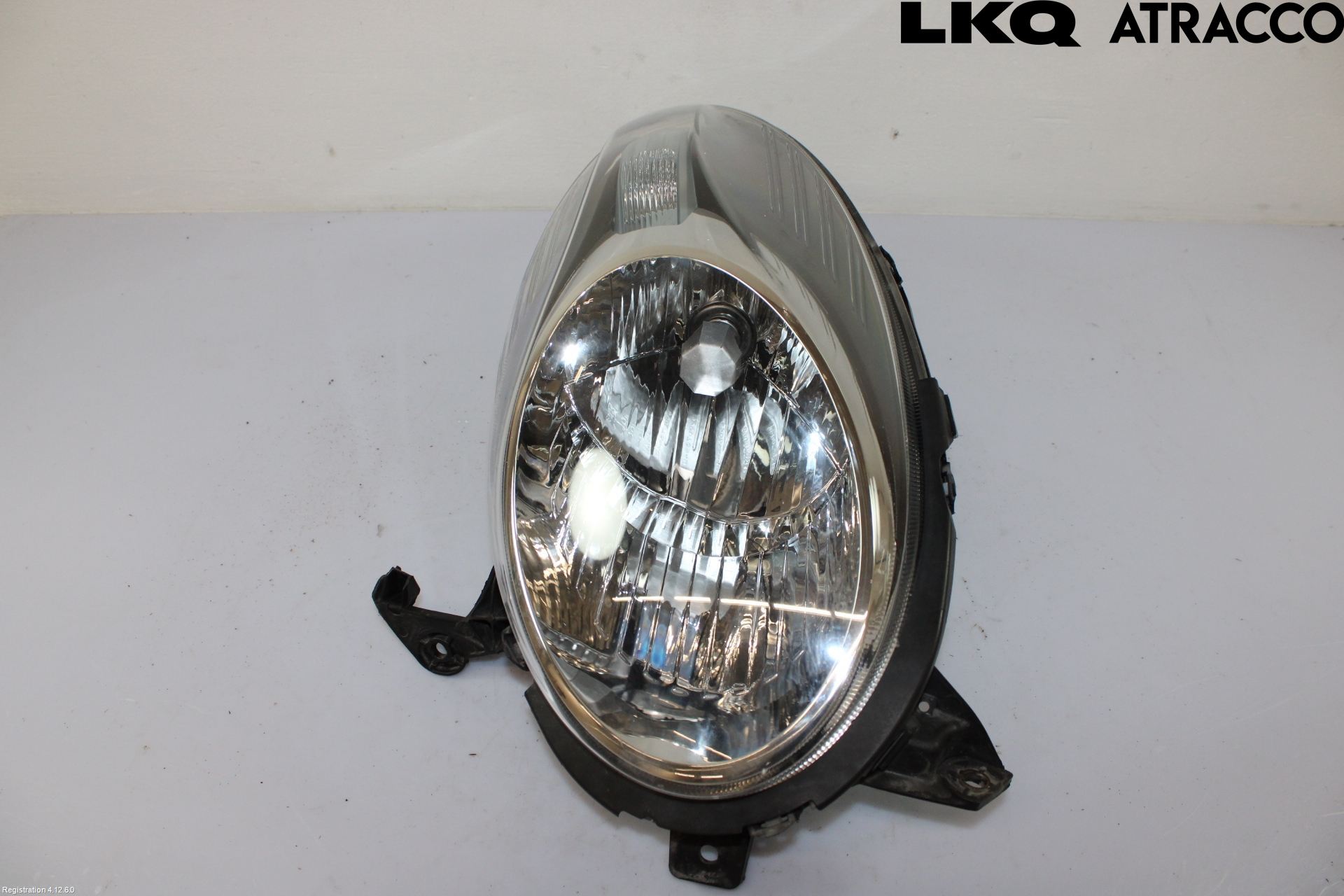 Nissan MICRA 08-10 Frontlykt Høyre