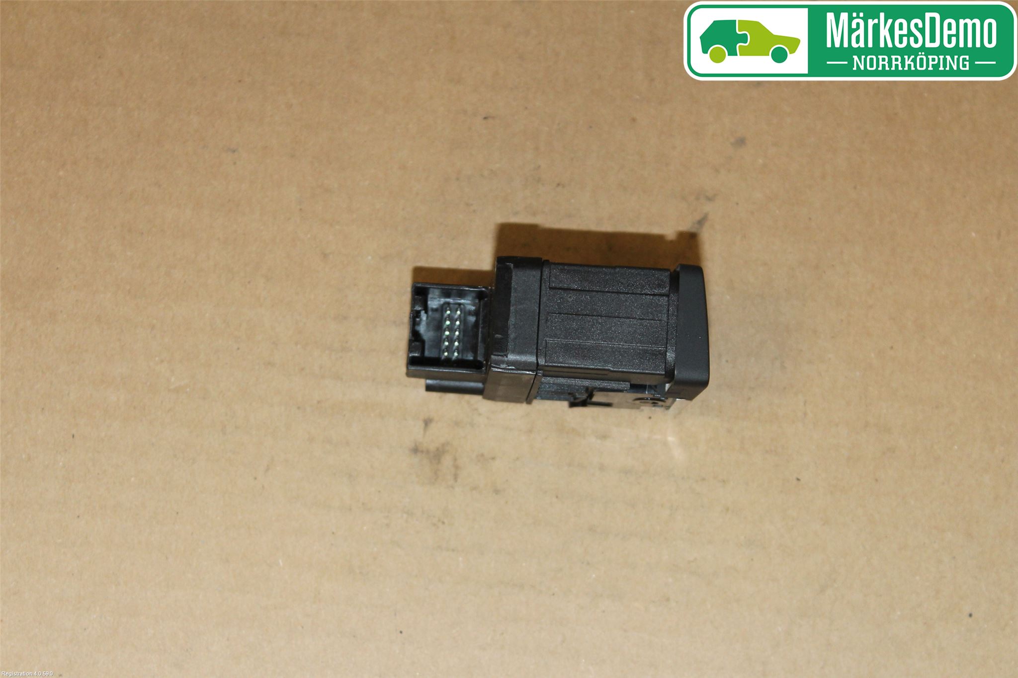 Audi A6/S6 4G 11-18 Bryter Parkeringsbrems