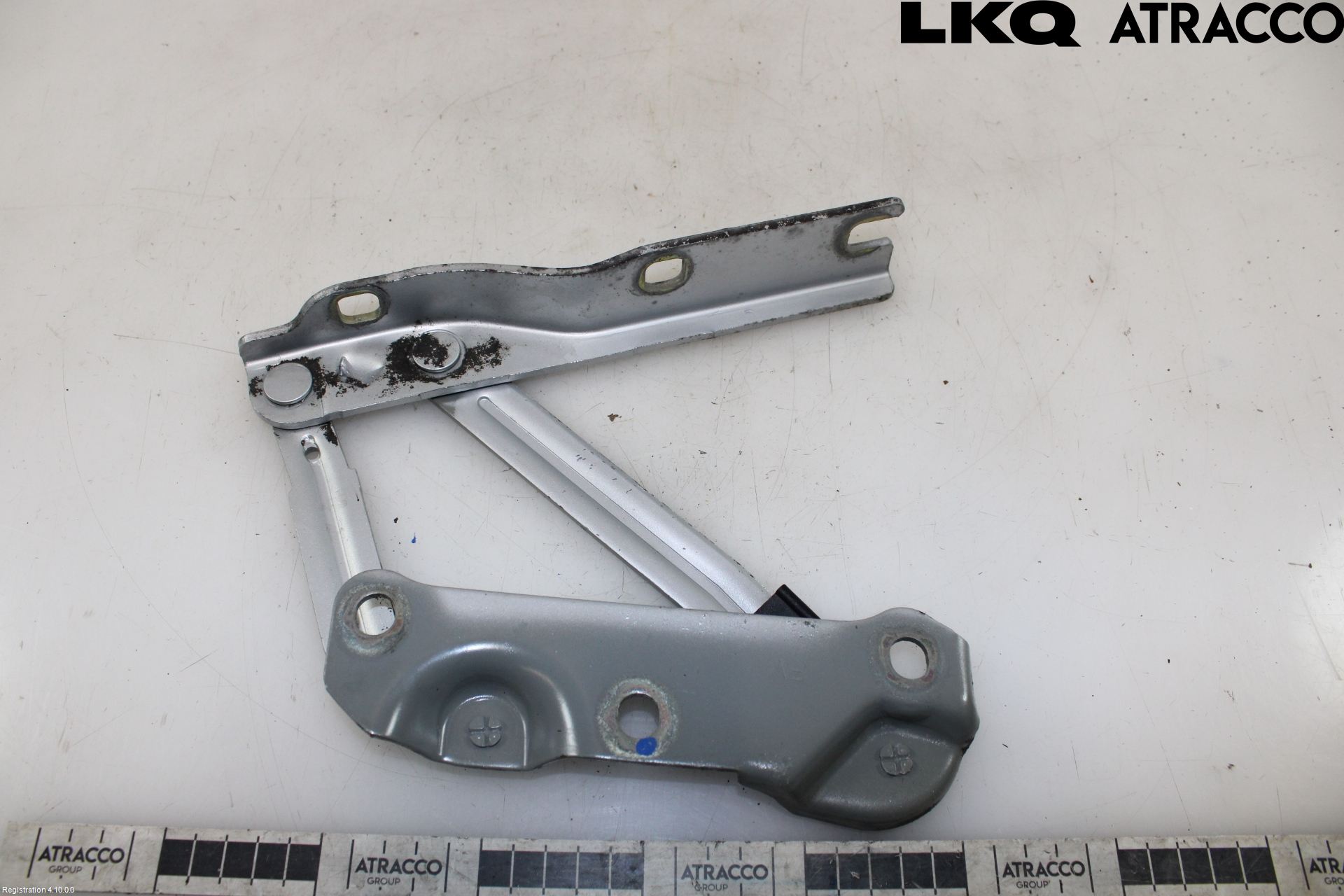 Saab 9-5     06-10 Panser Hengsel - Hengsler